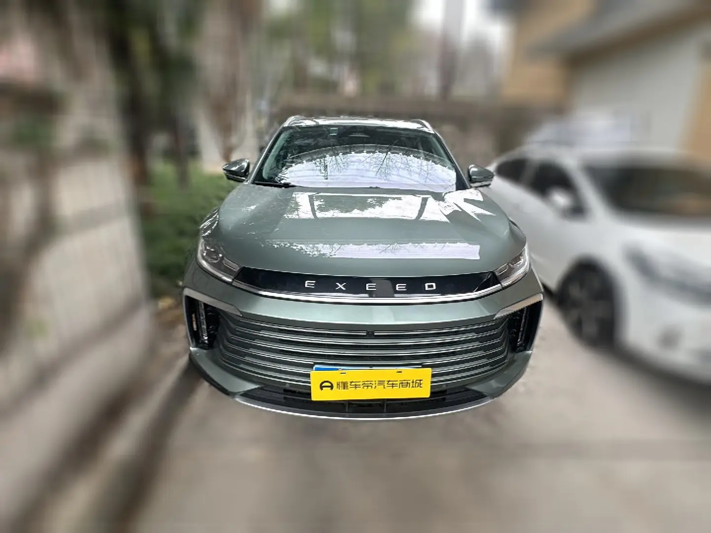 Exeed TXL