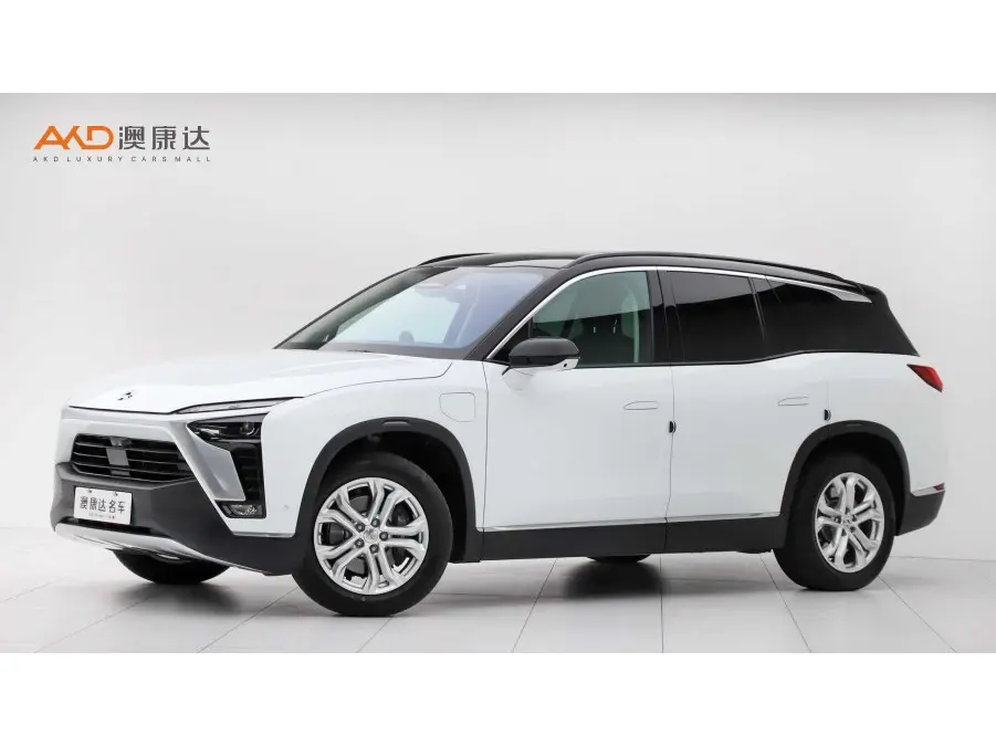 NIO ES8