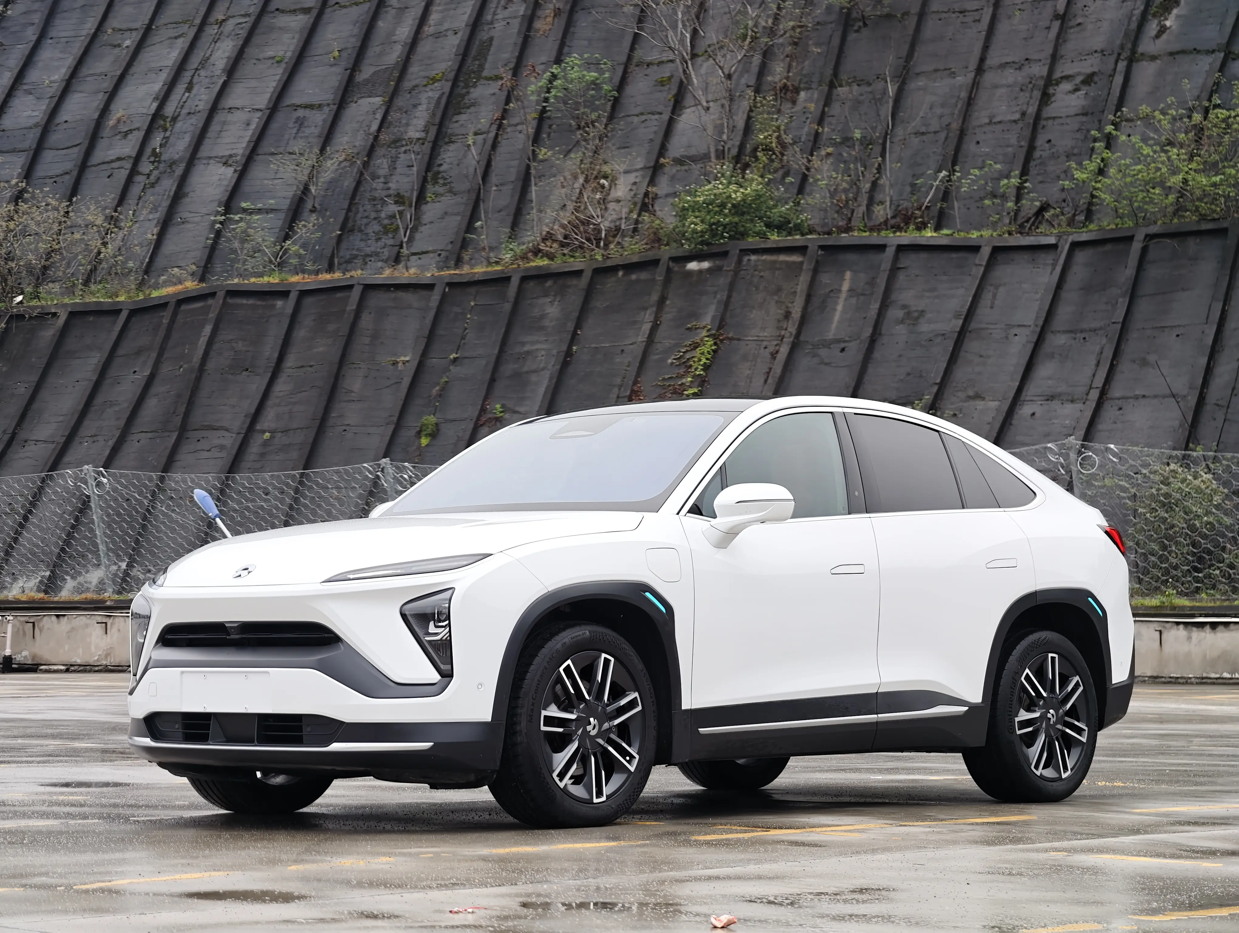 NIO EC6