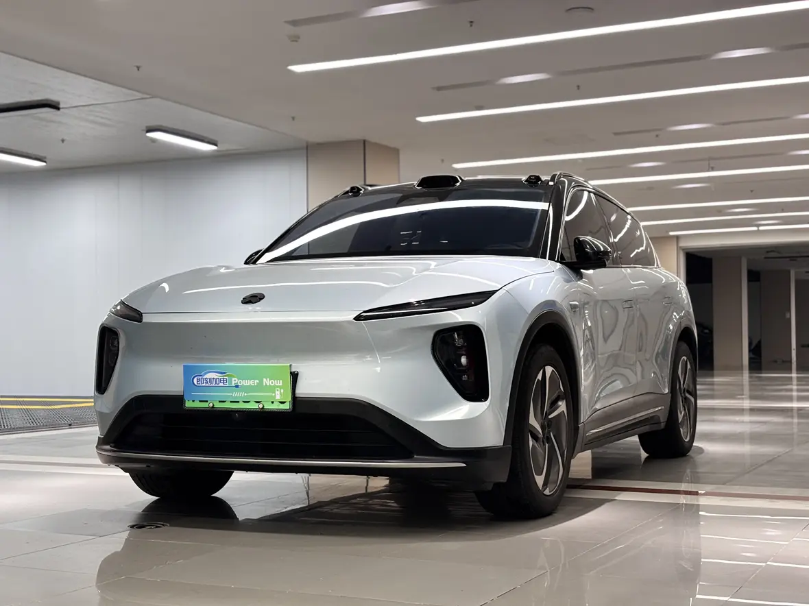 NIO ES6