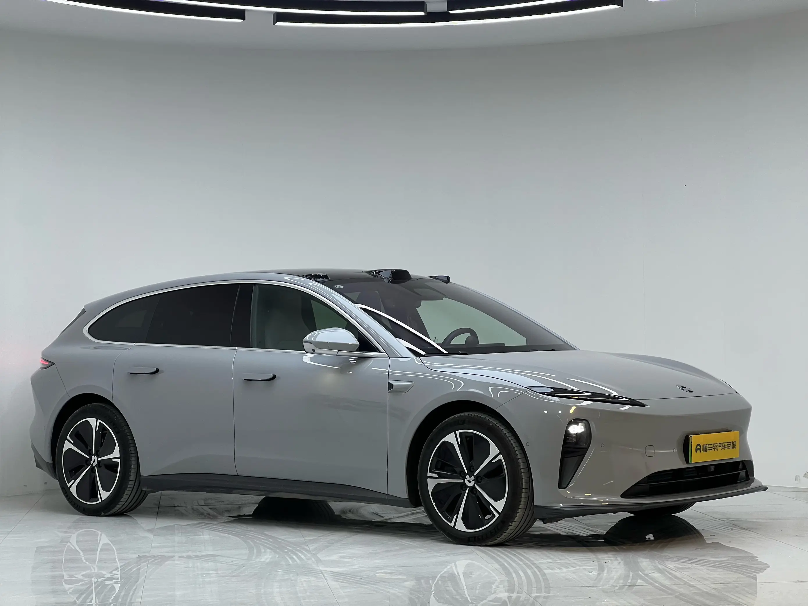 NIO ET5T