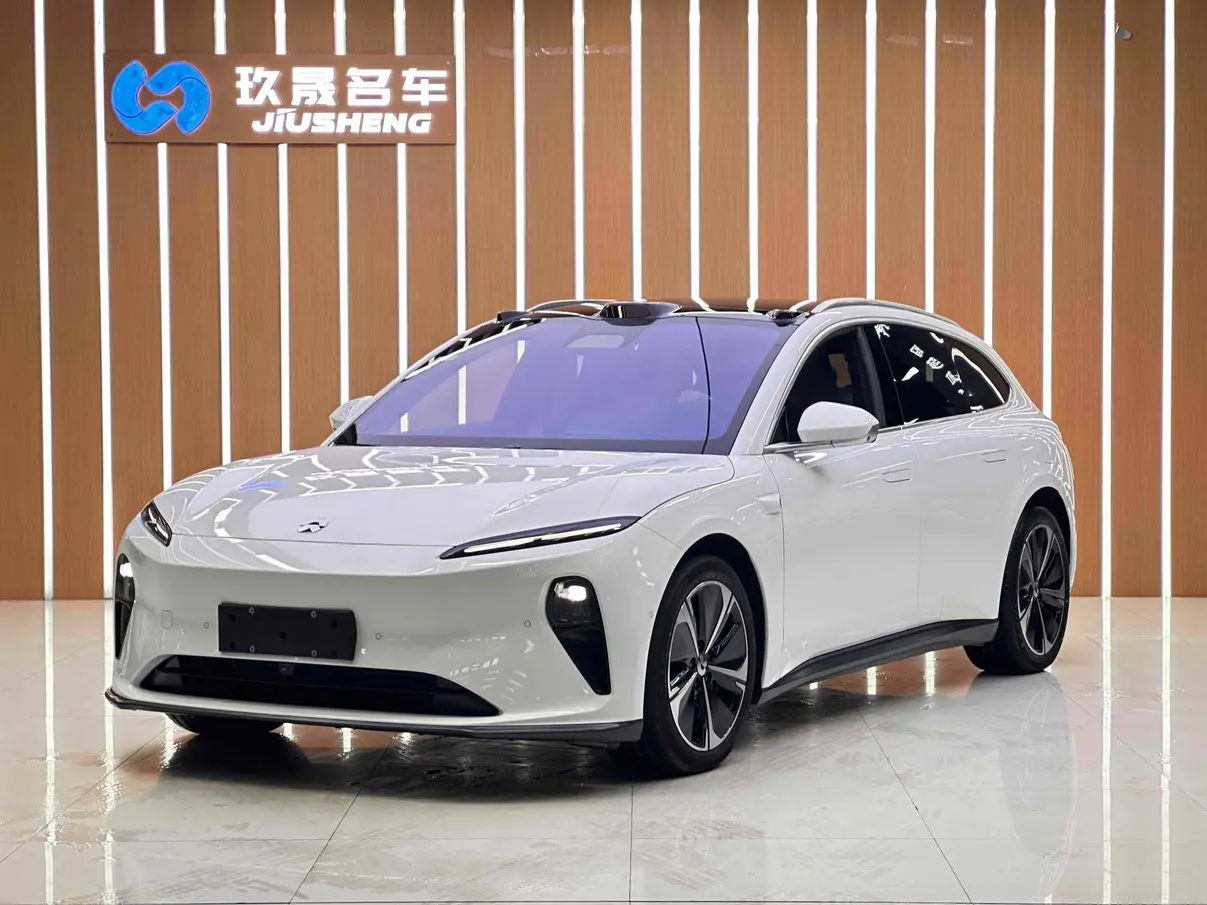 NIO ET5T