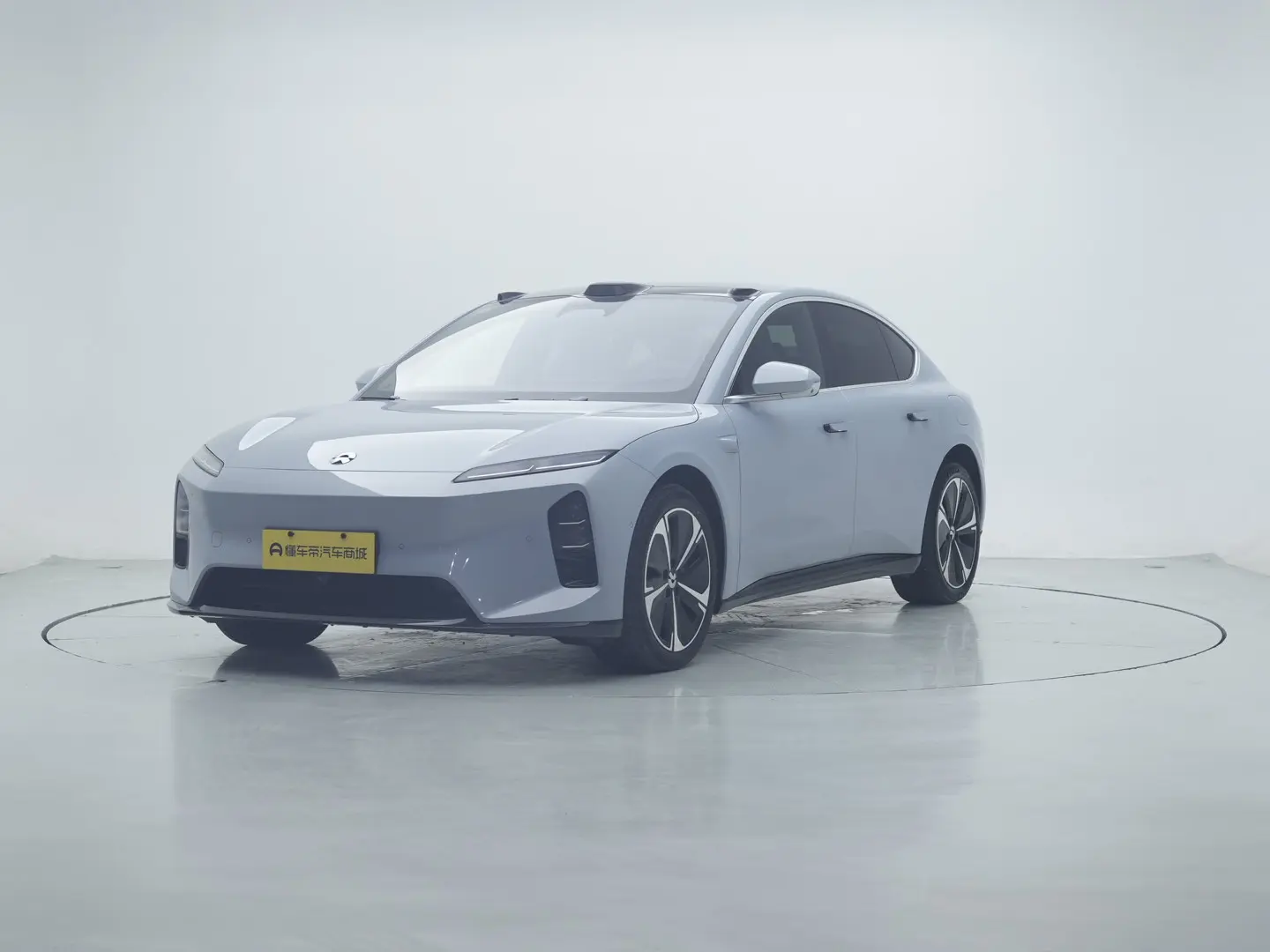 NIO ET5