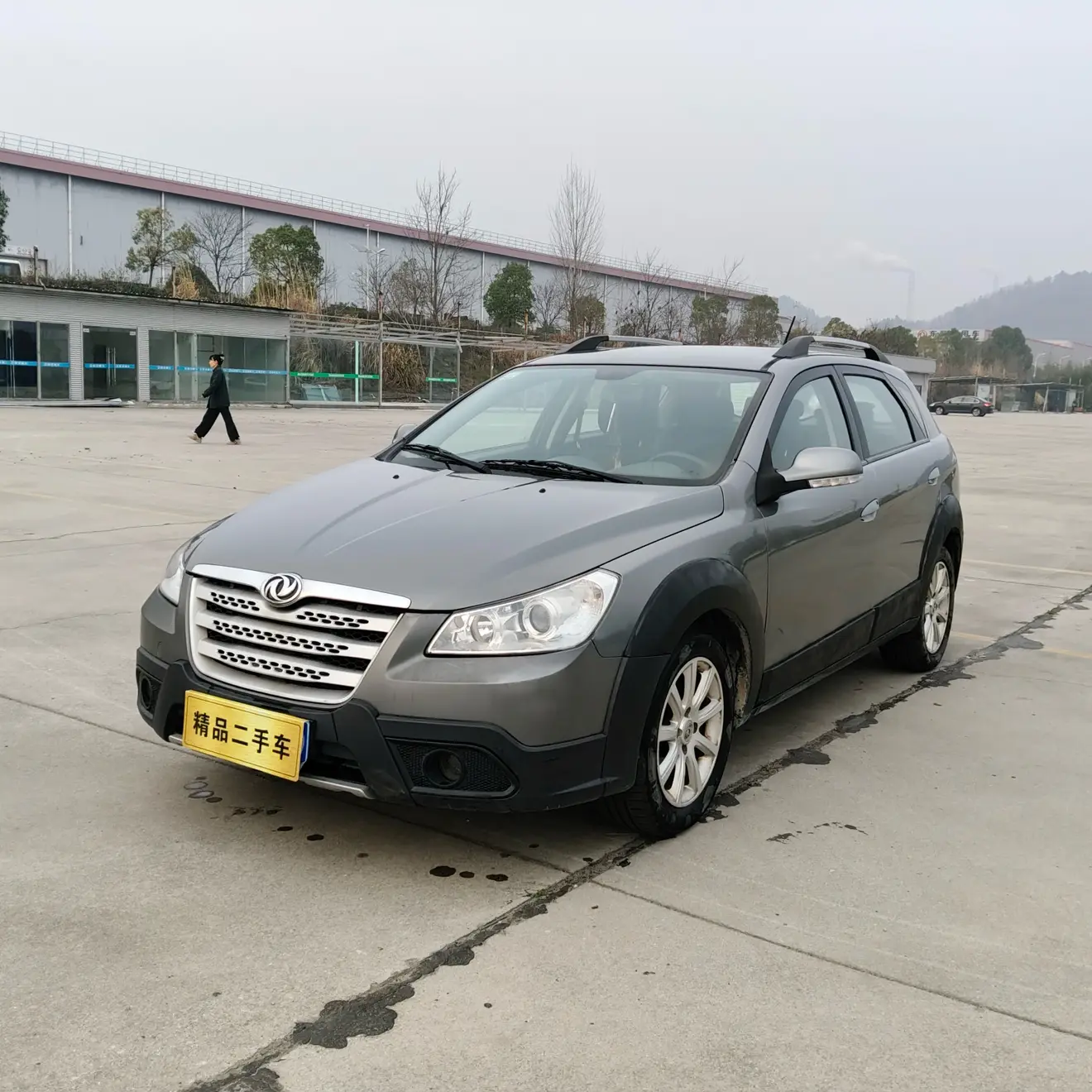 Dongfeng Fengshen H30