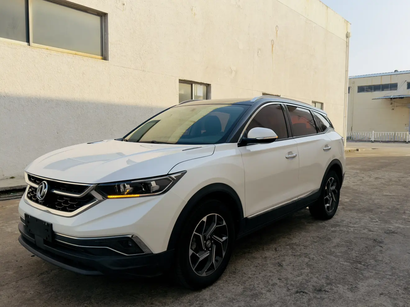 Dongfeng Fengshen AX7