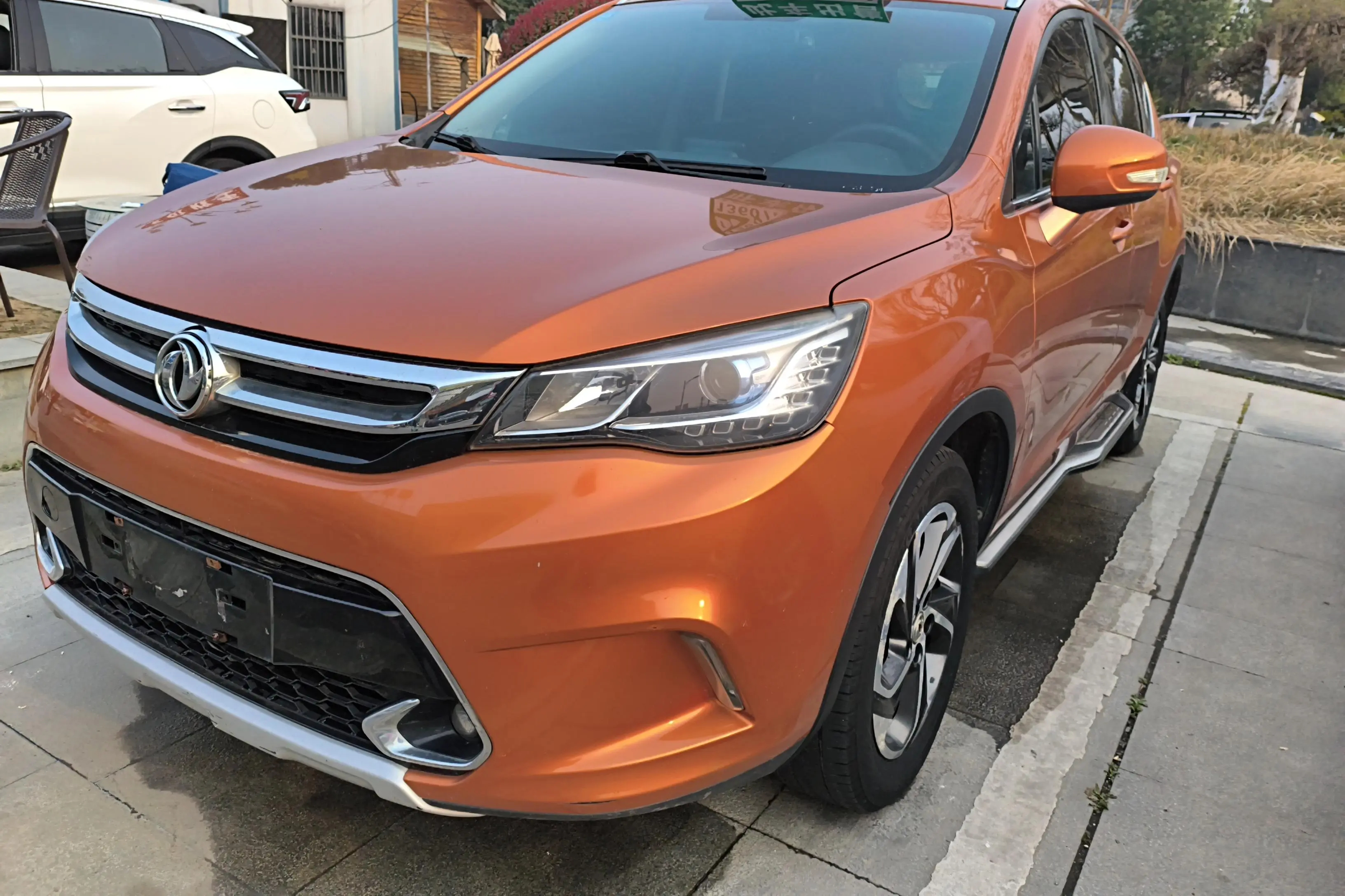Dongfeng Fengshen AX5