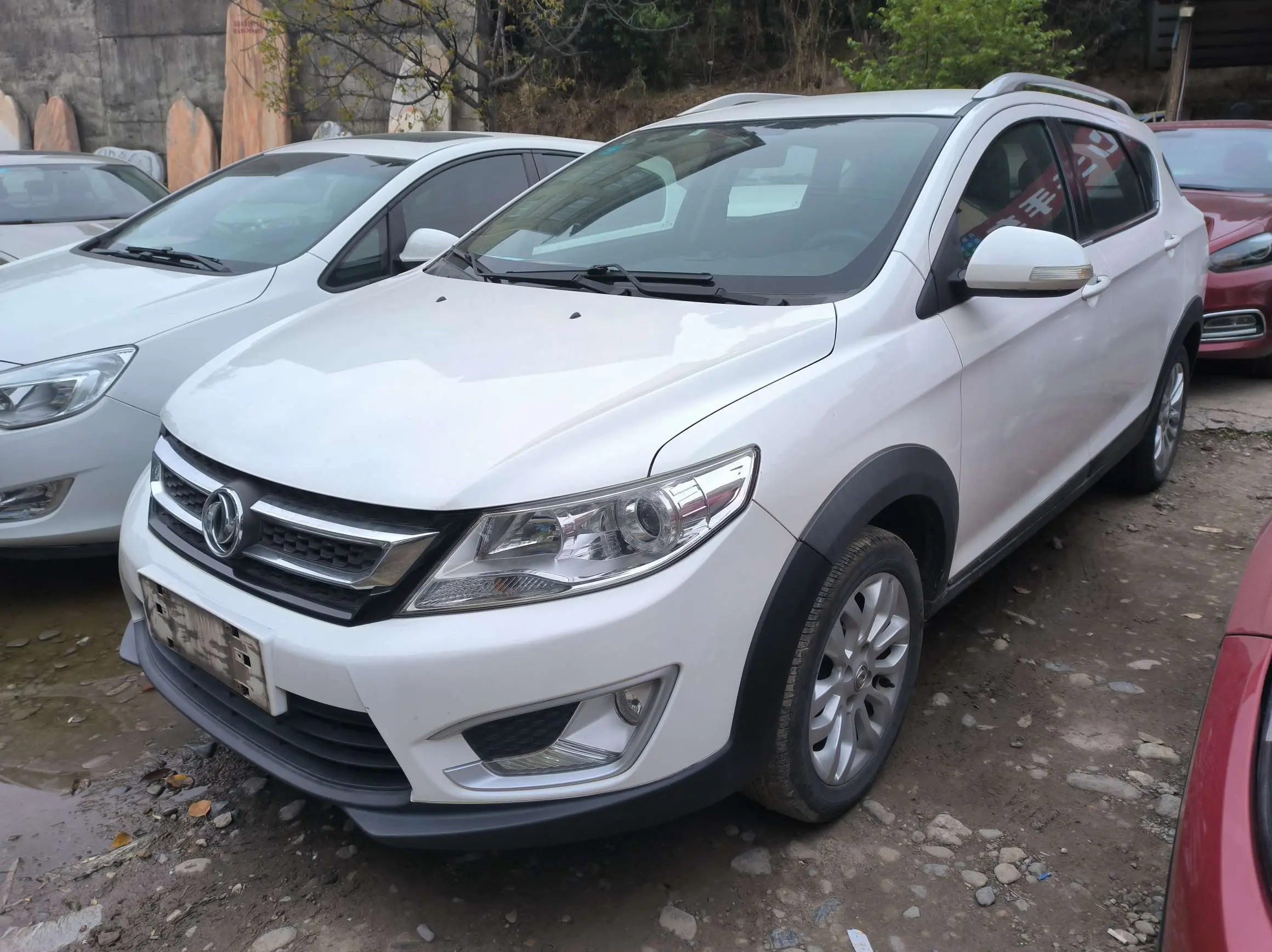 Dongfeng Fengshen AX3