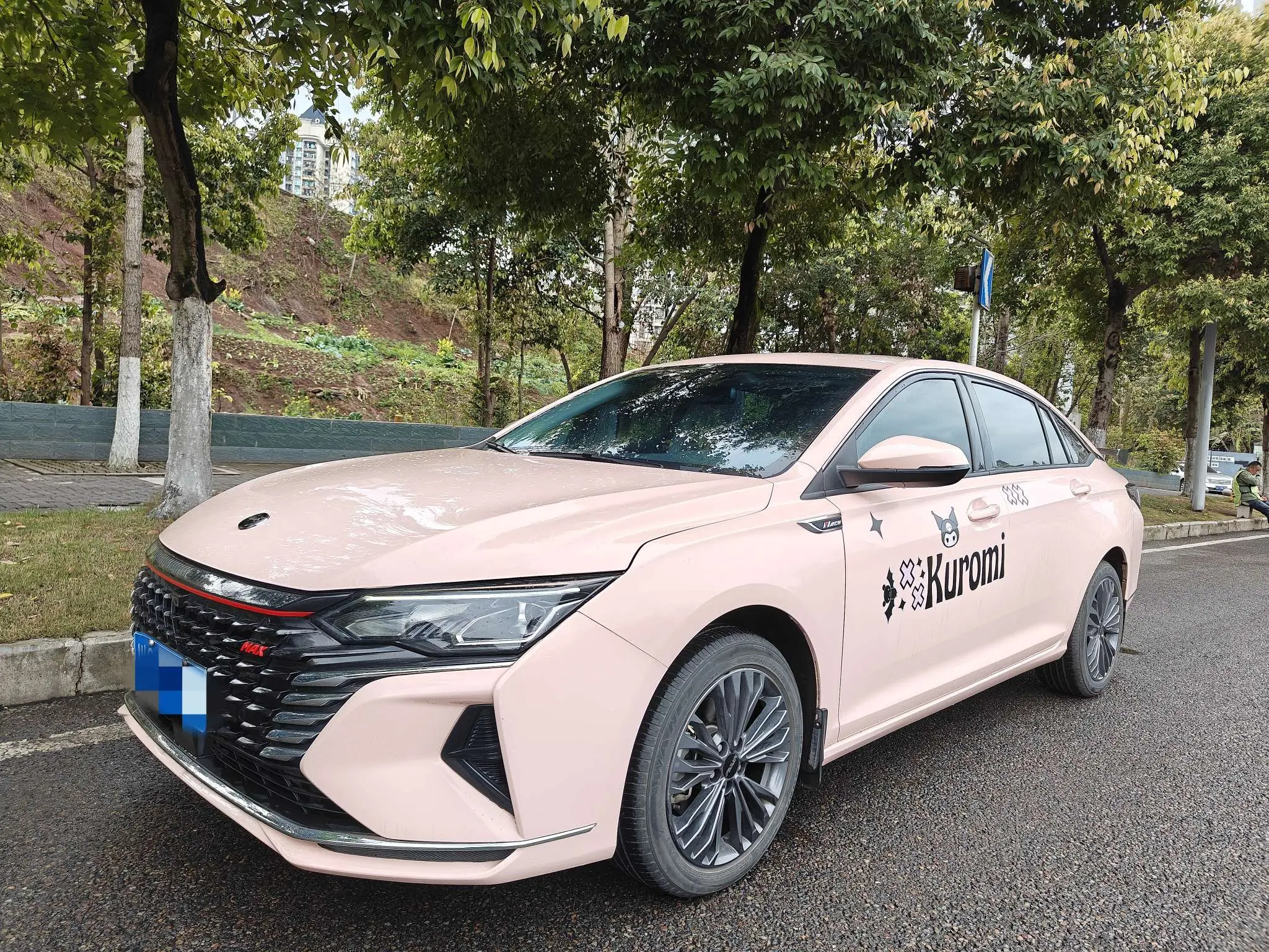 Dongfeng Yixuan MAX