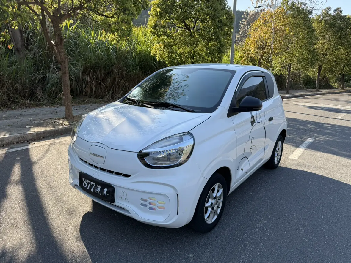 Roewe CLEVER  из Китая