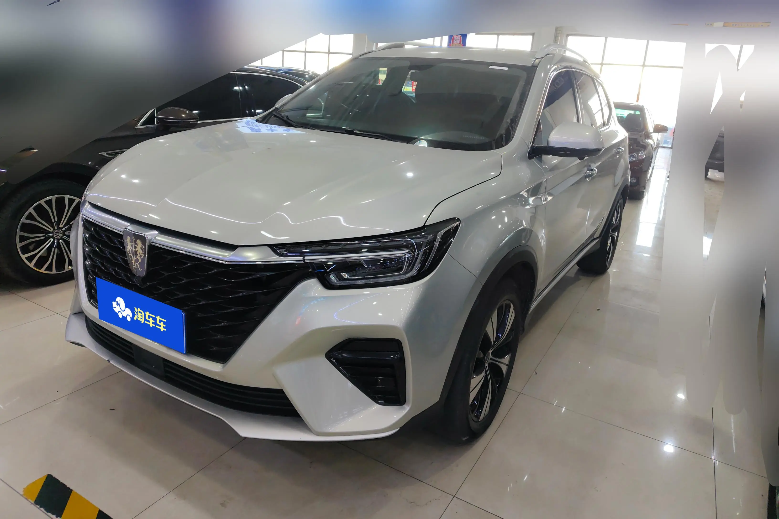 Roewe RX5
