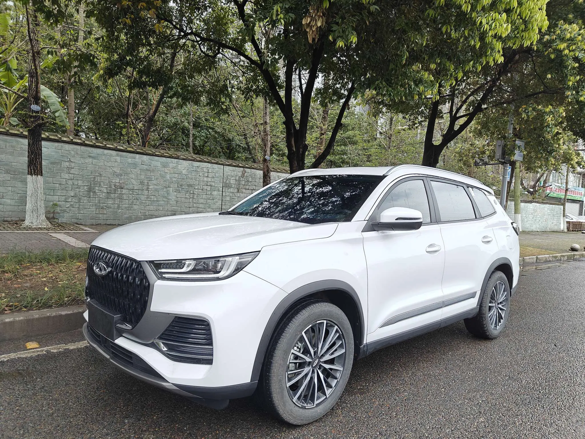 Chery Tiggo 8