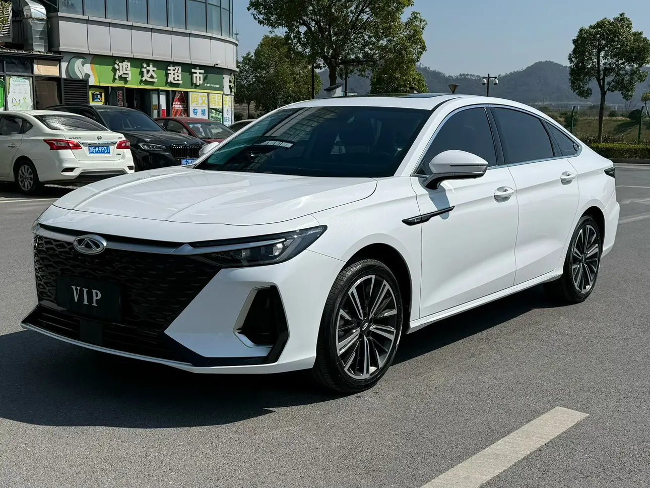 Chery Arrizo 8