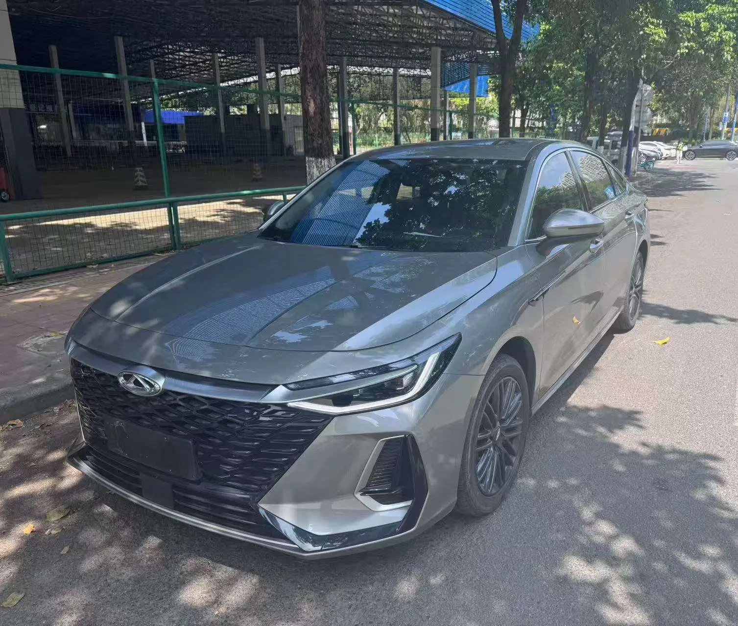 Chery Arrizo 8