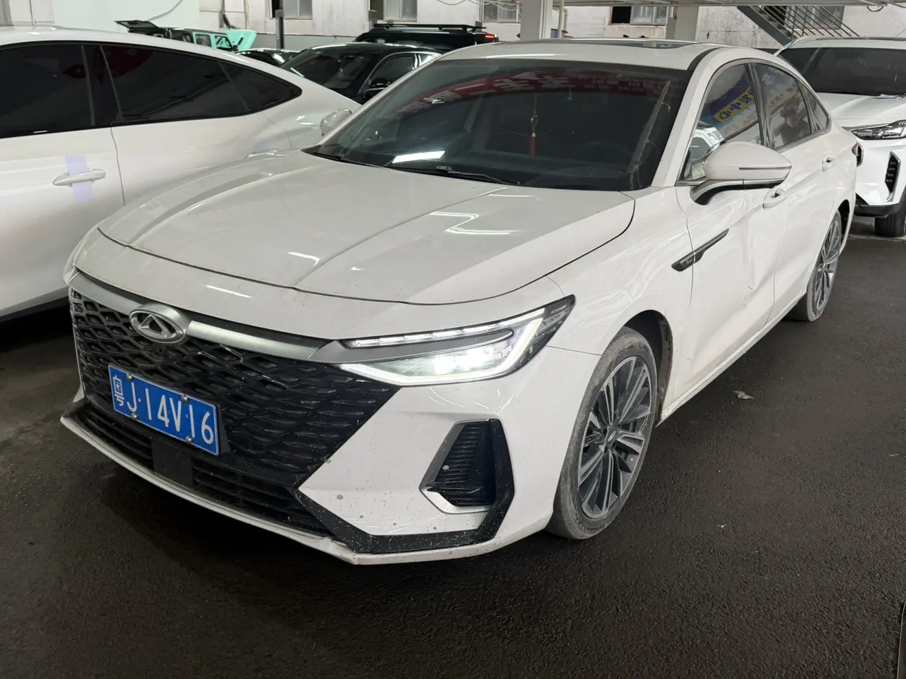 Chery Arrizo 8