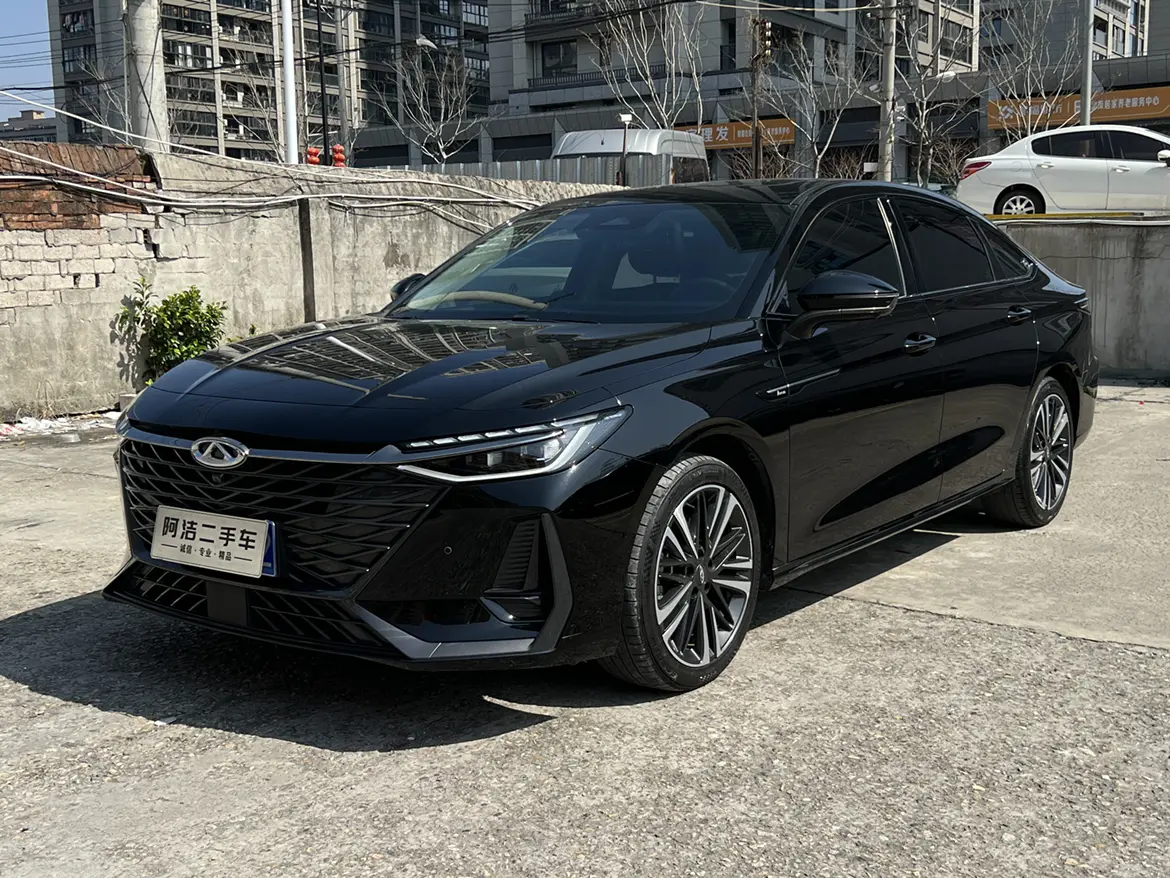 Chery Arrizo 8