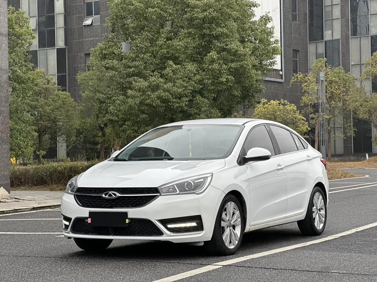 Chery Arrizo 5