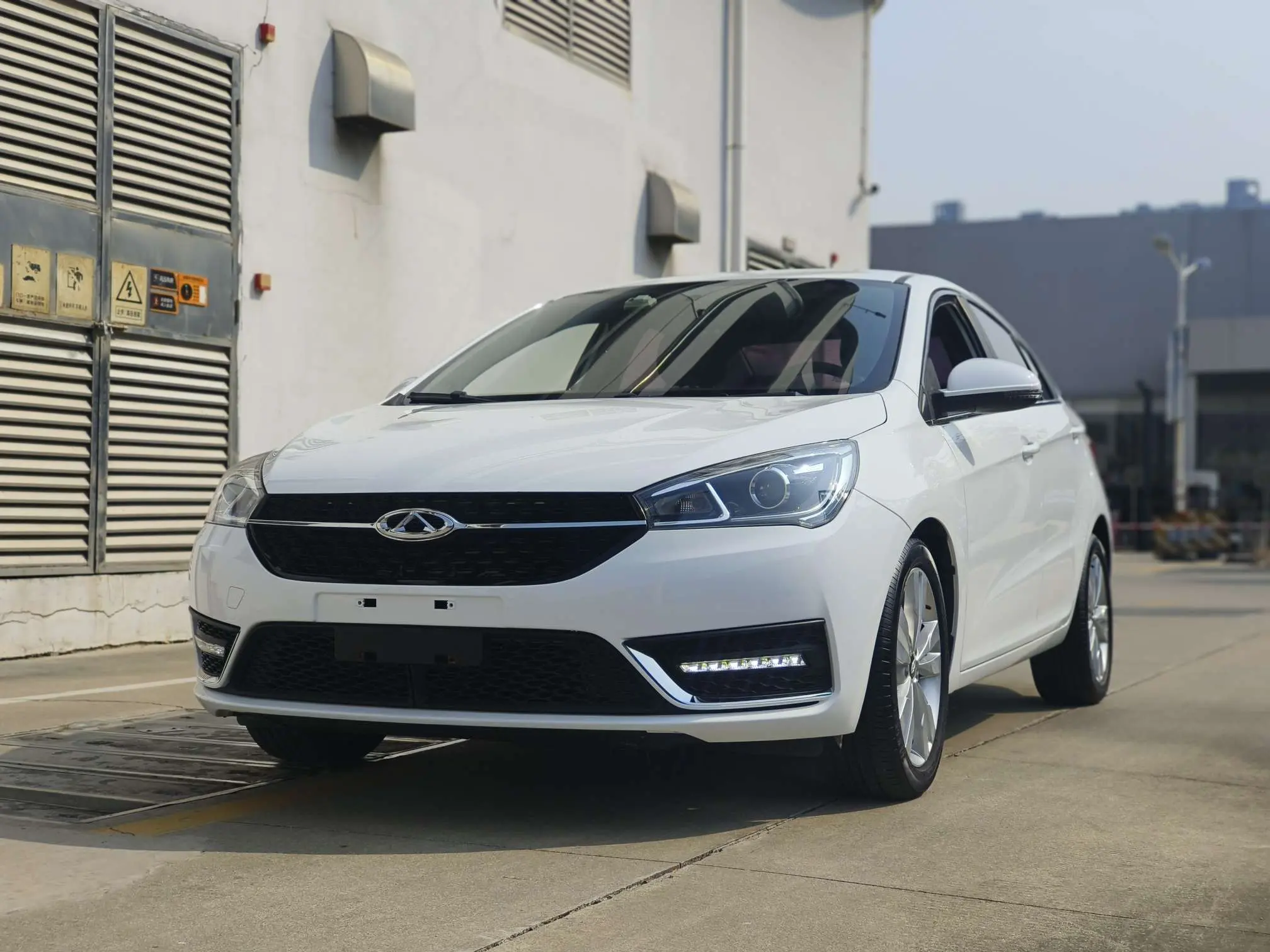 Chery Arrizo 5
