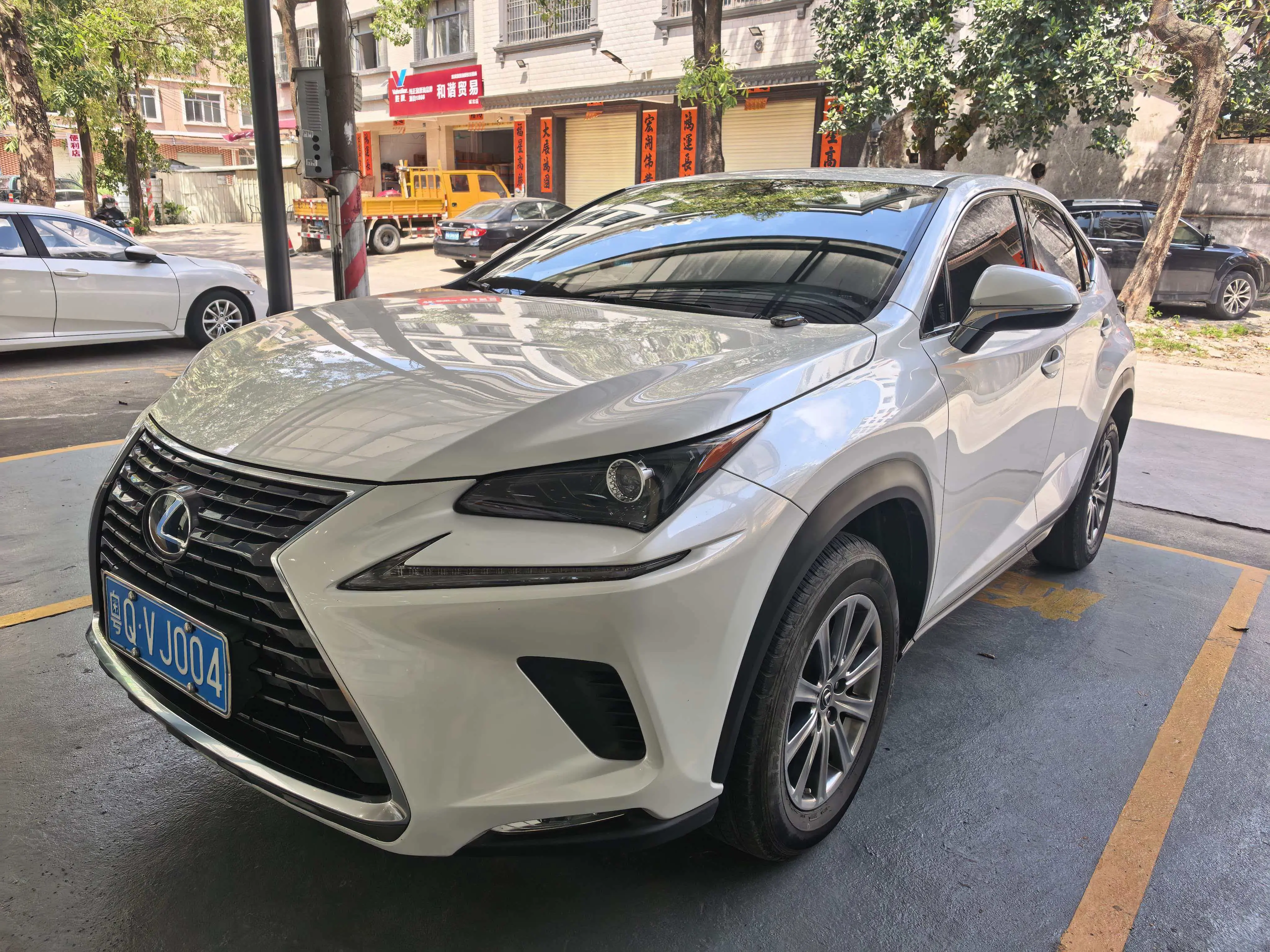 Lexus NX