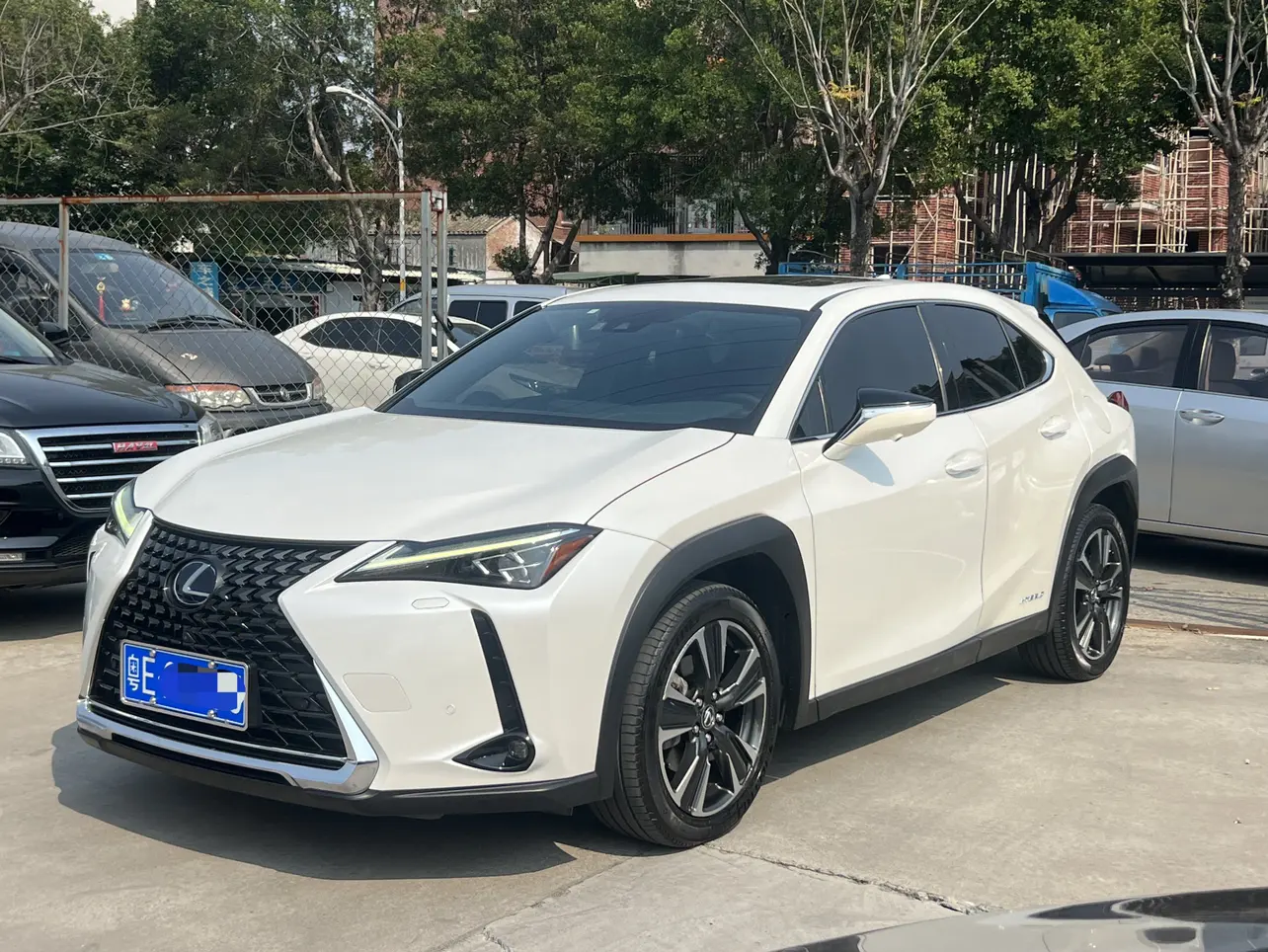 Lexus UX