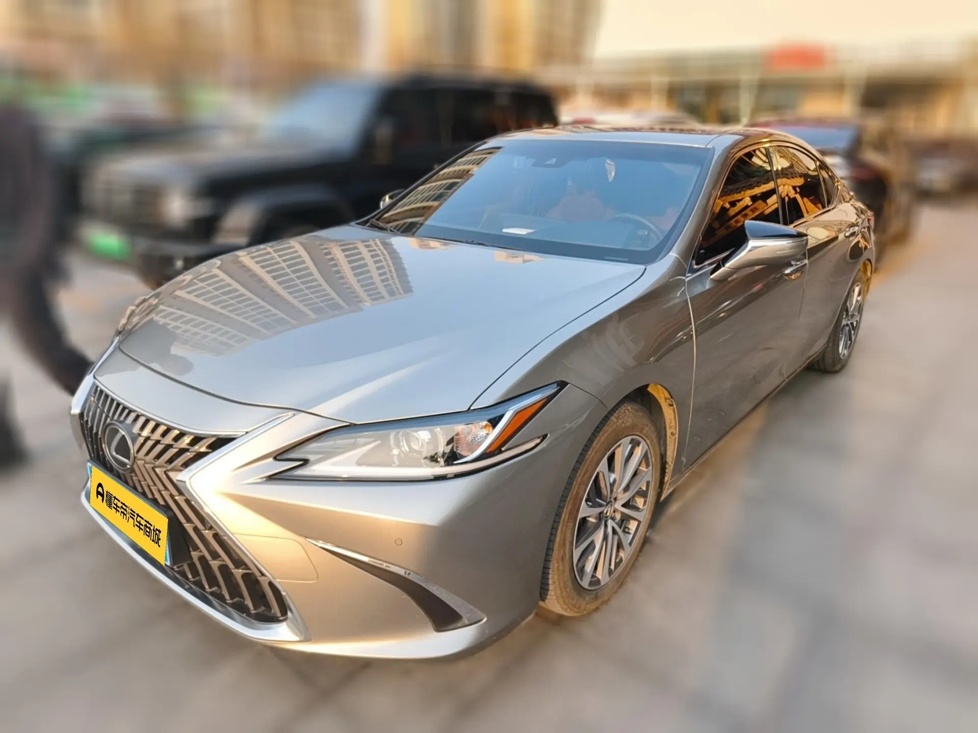 Lexus ES