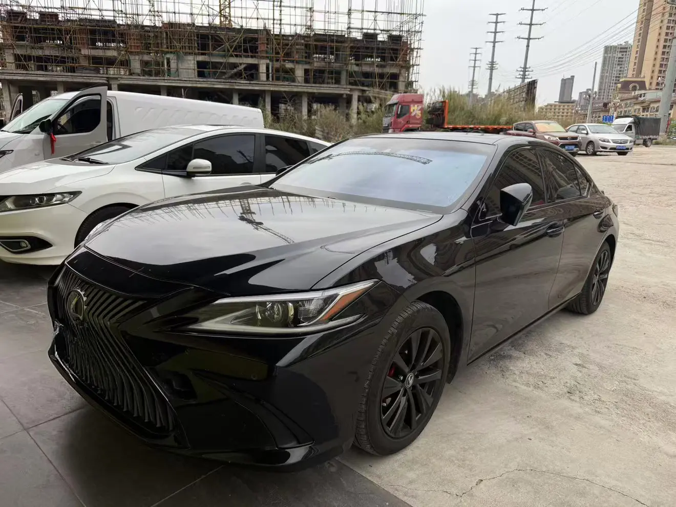 Lexus ES