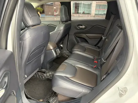 catalog-car-16