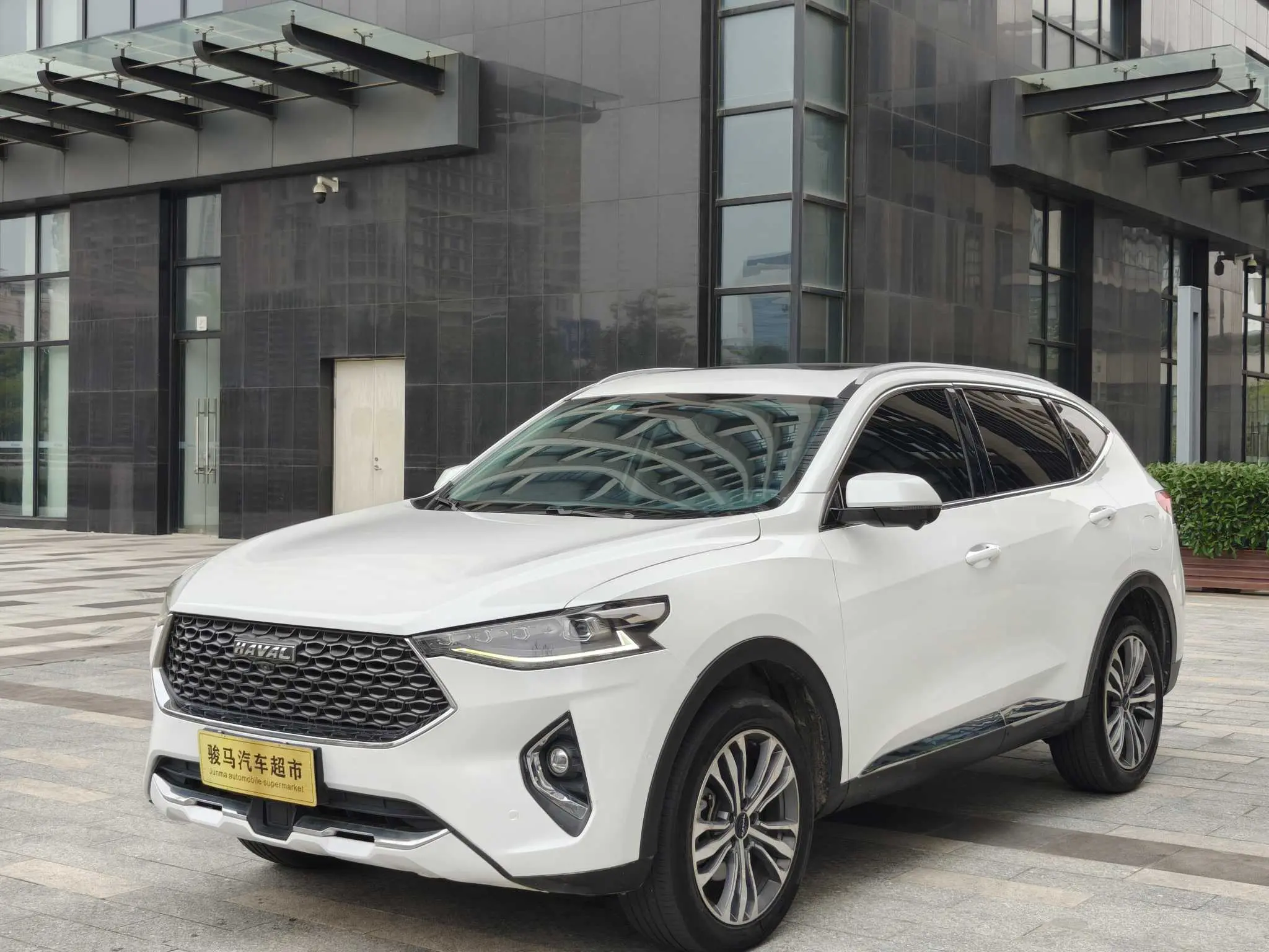 Haval F7