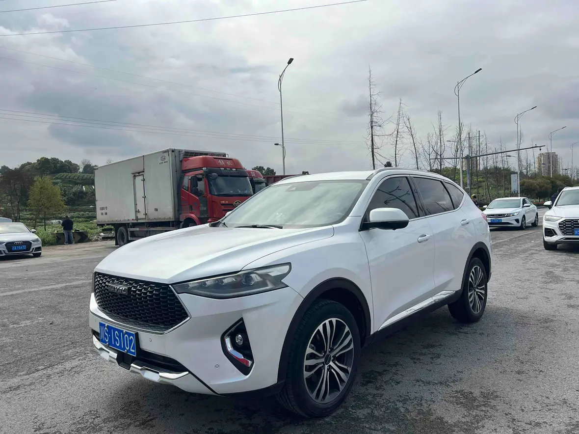 Haval F7