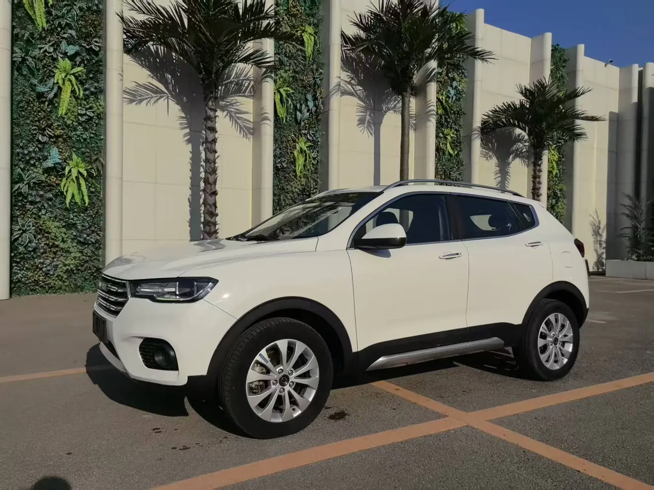 Haval H2s