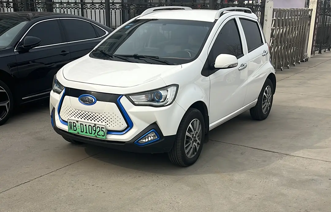 Jiangxi JAC iEV6E  из Китая