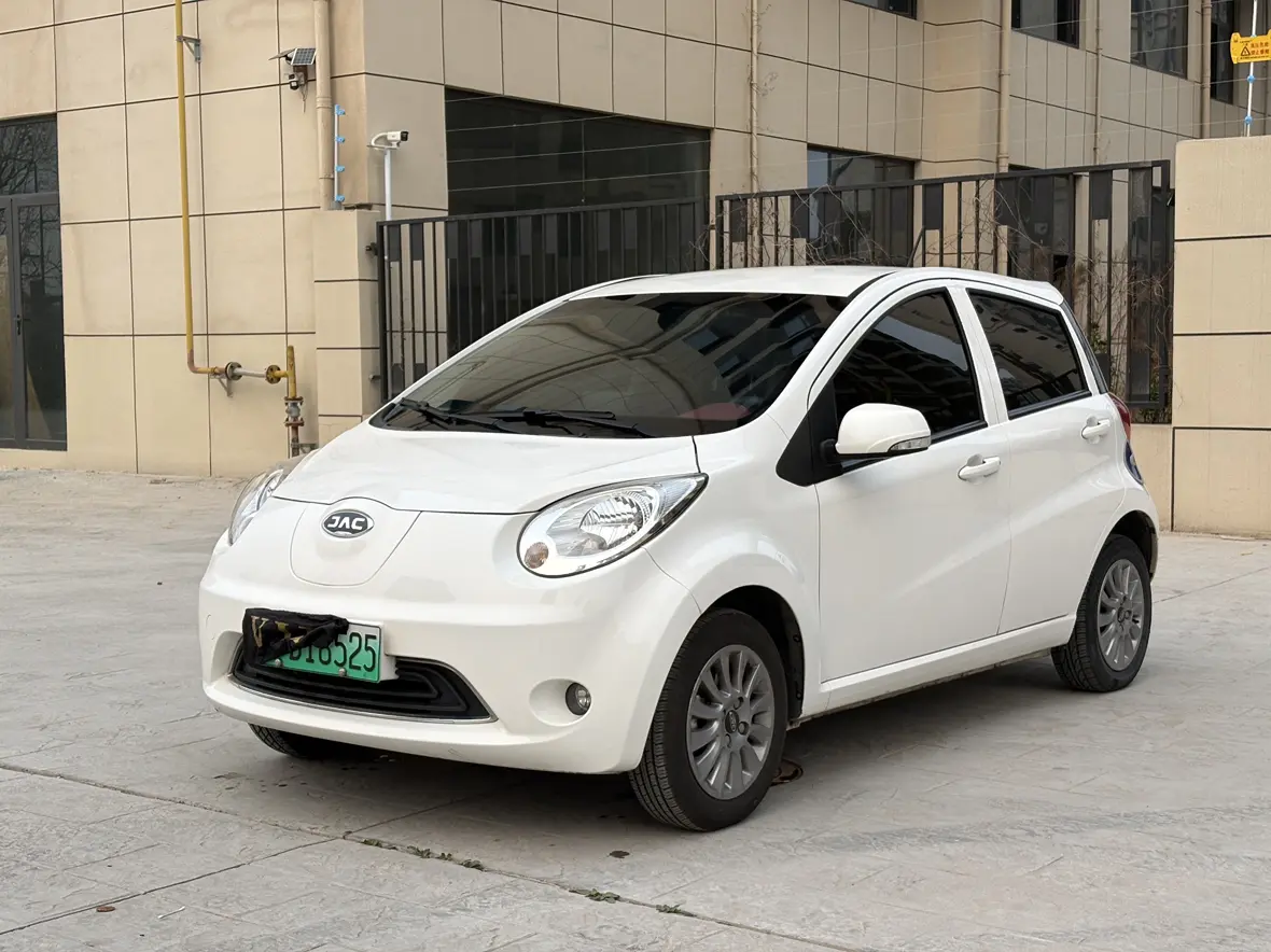 Jiangxi JAC iEV6E  из Китая