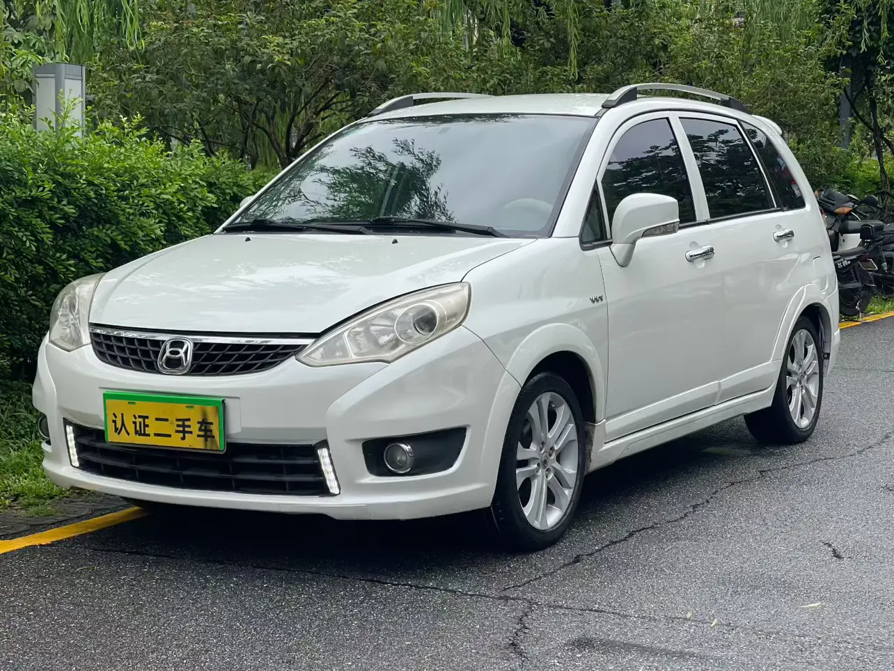 Suzuki Liana A6