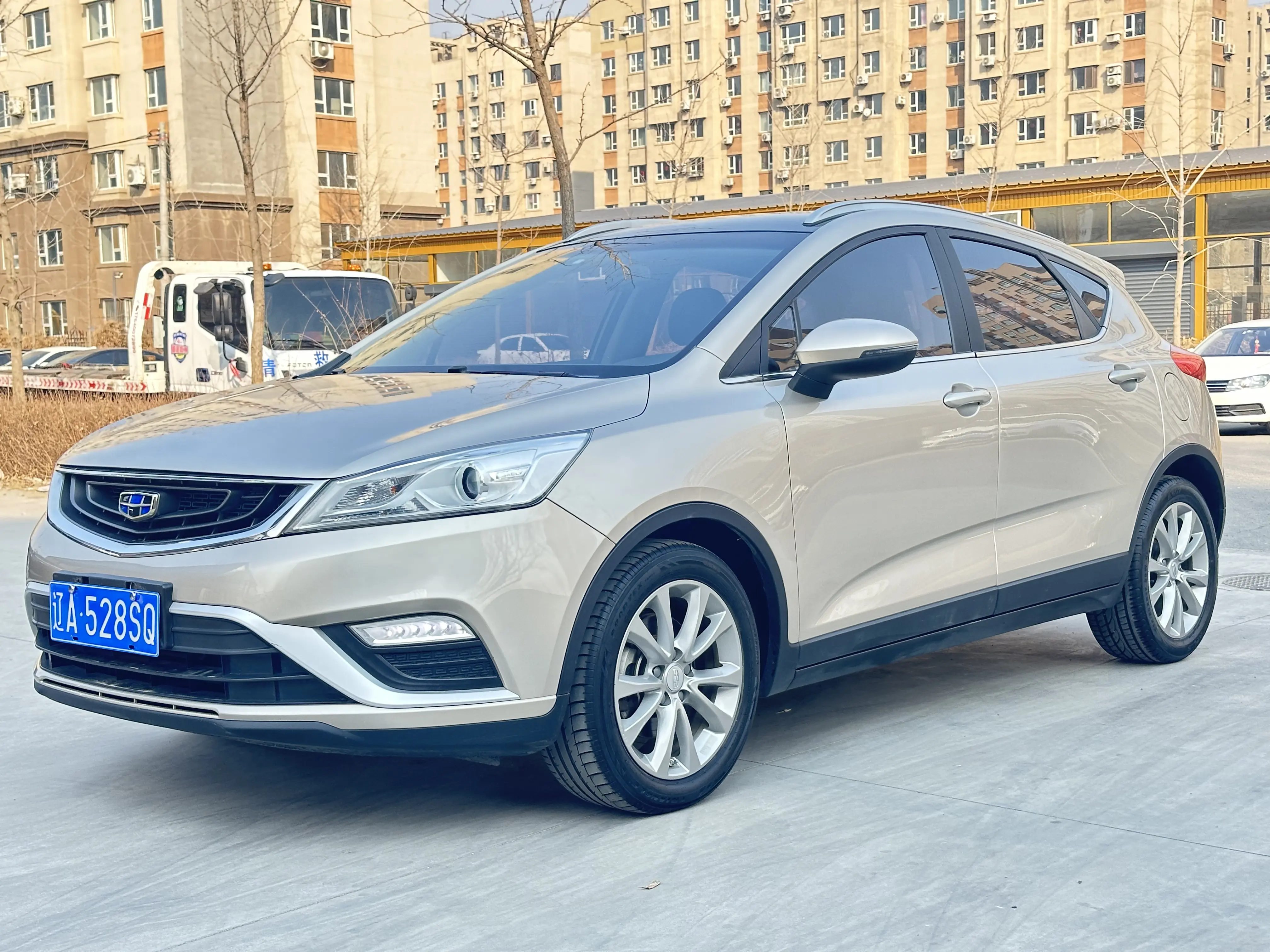 Geely Emgrand GS  из Китая