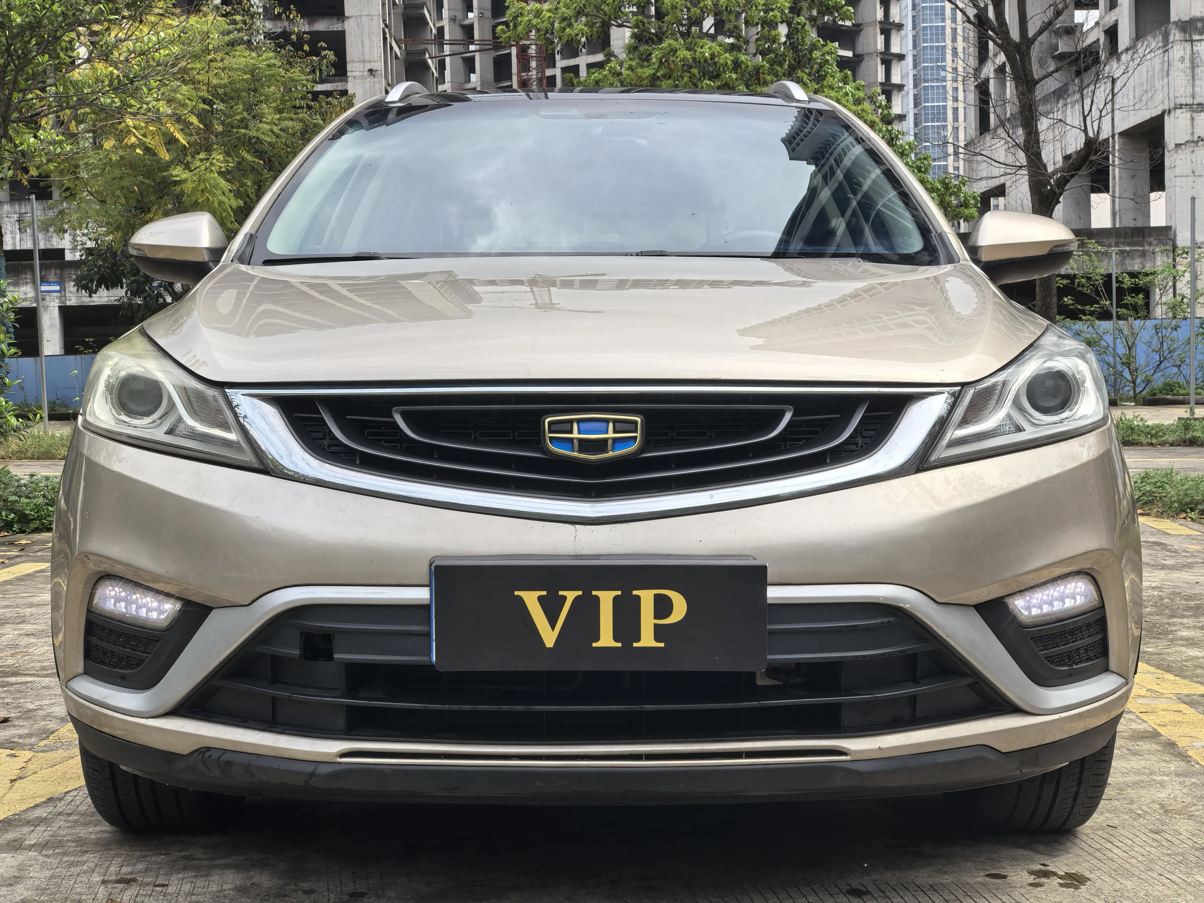 Geely Emgrand GS  из Китая