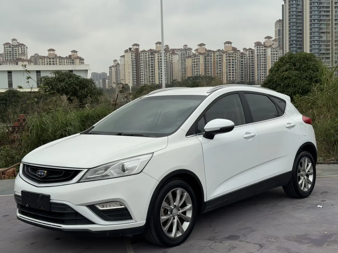 Geely Emgrand GS  из Китая
