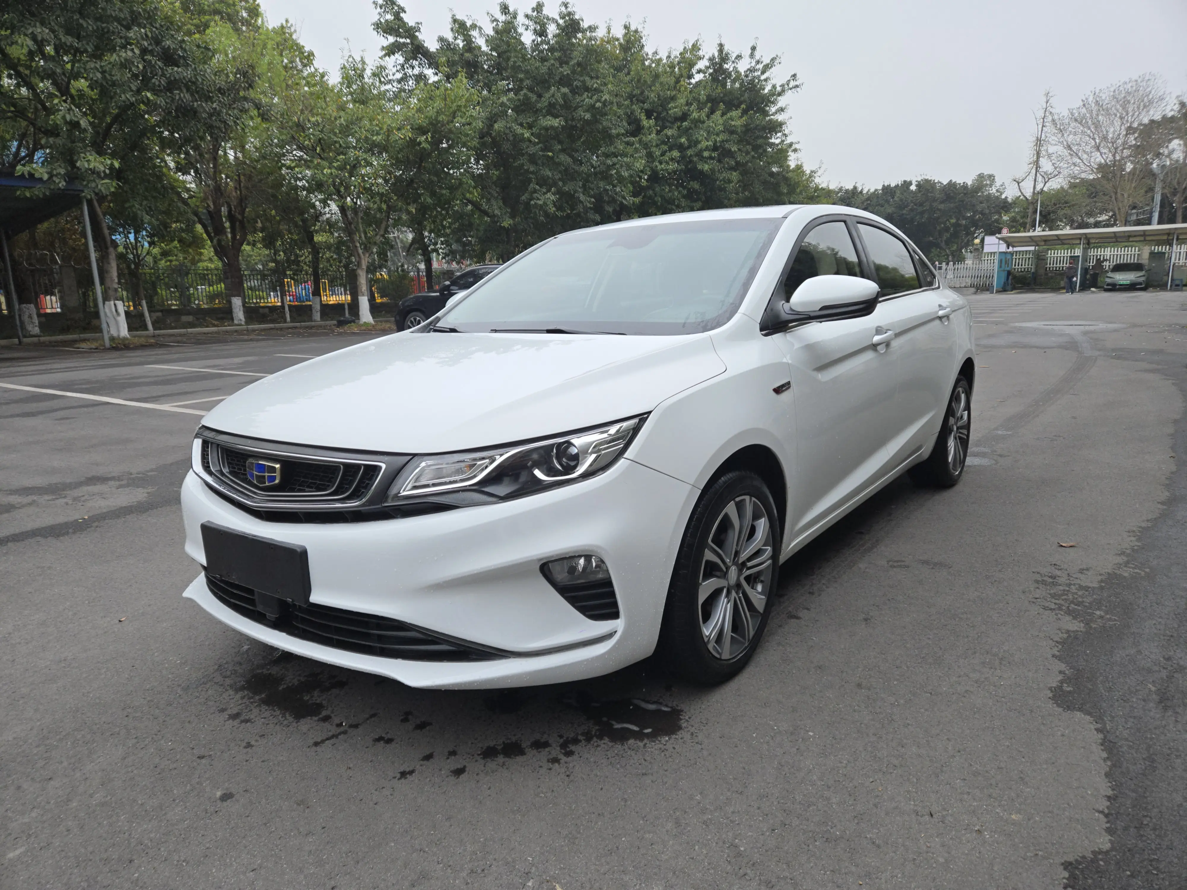 Geely Emgrand GL