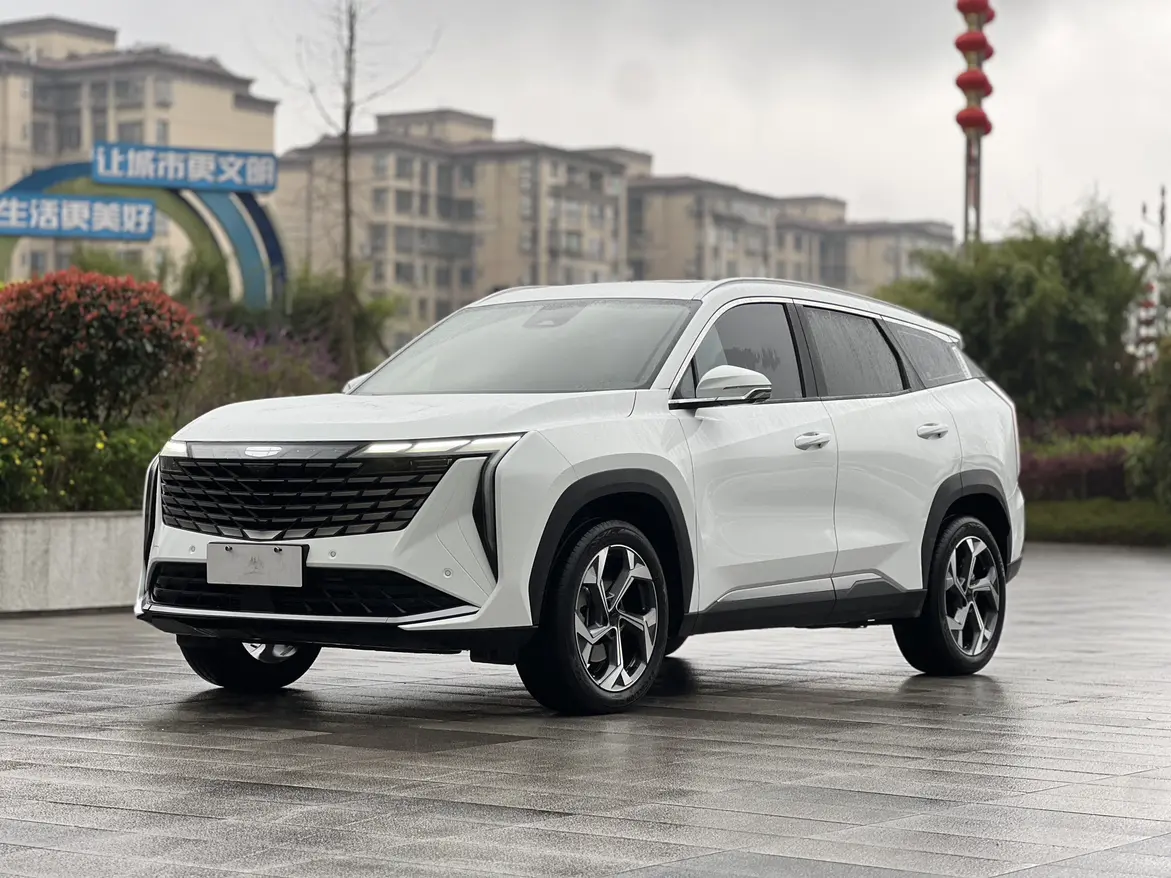Geely Atlas L