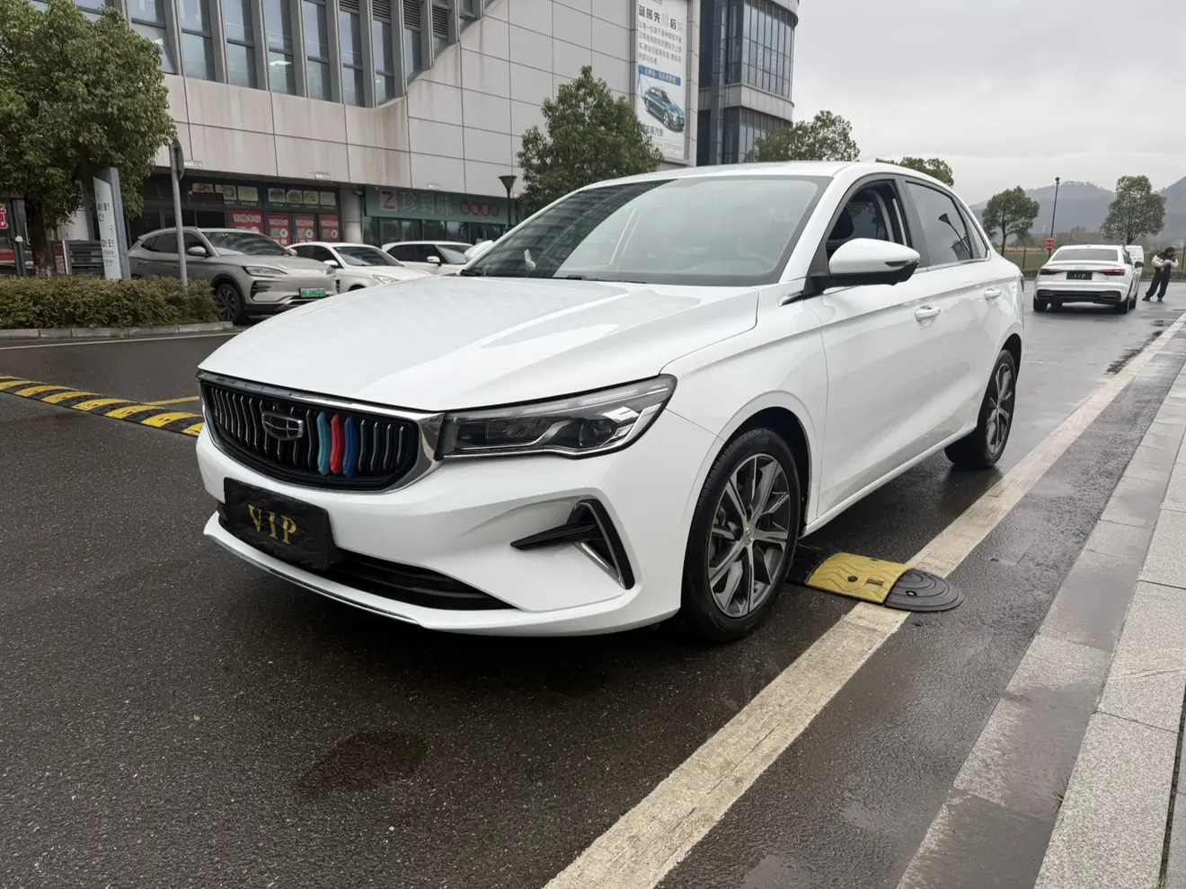 Geely Emgrand