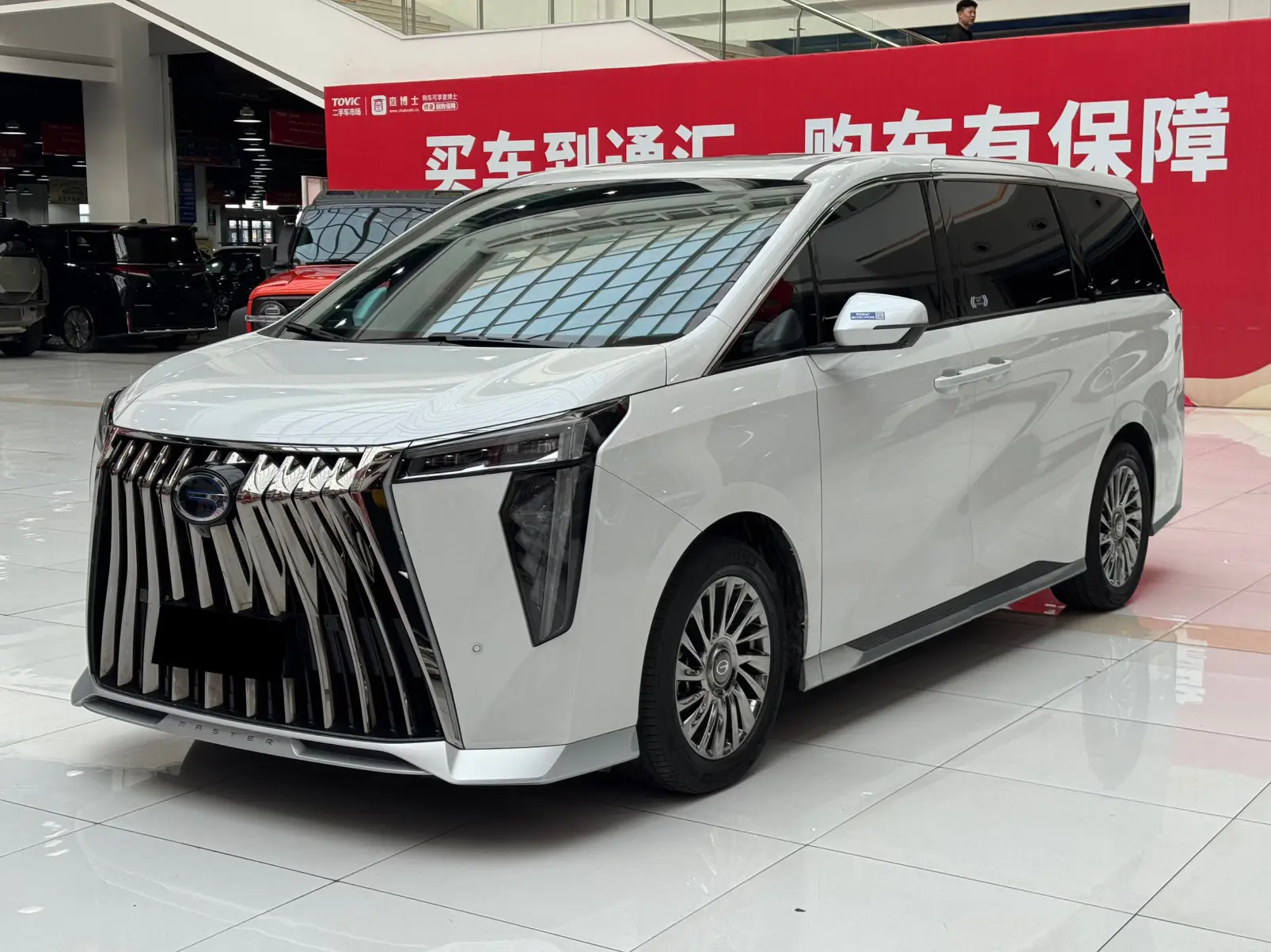 GAC Trumpchi M8