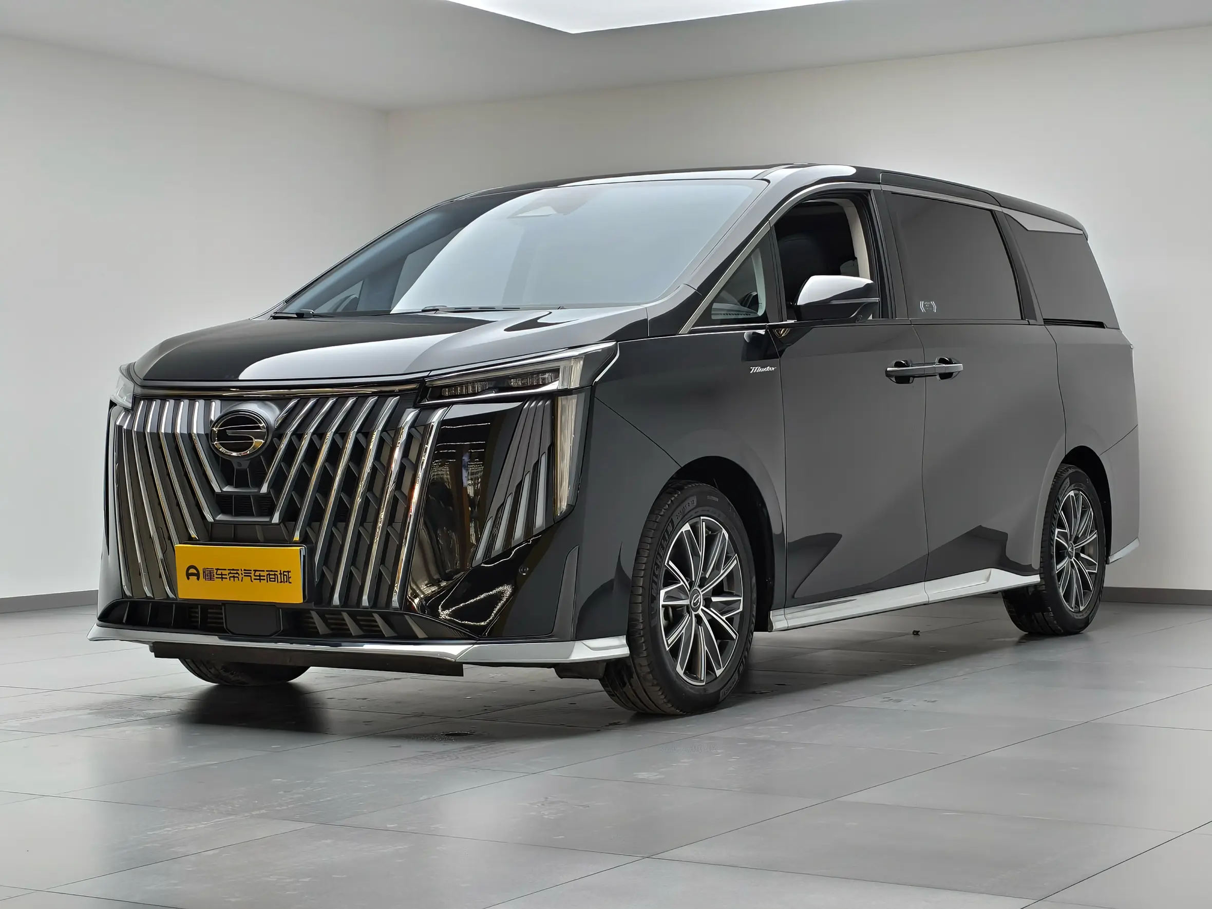 GAC Trumpchi M8