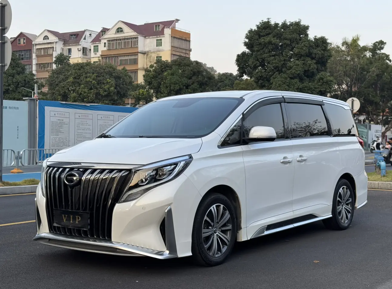 GAC Trumpchi M8