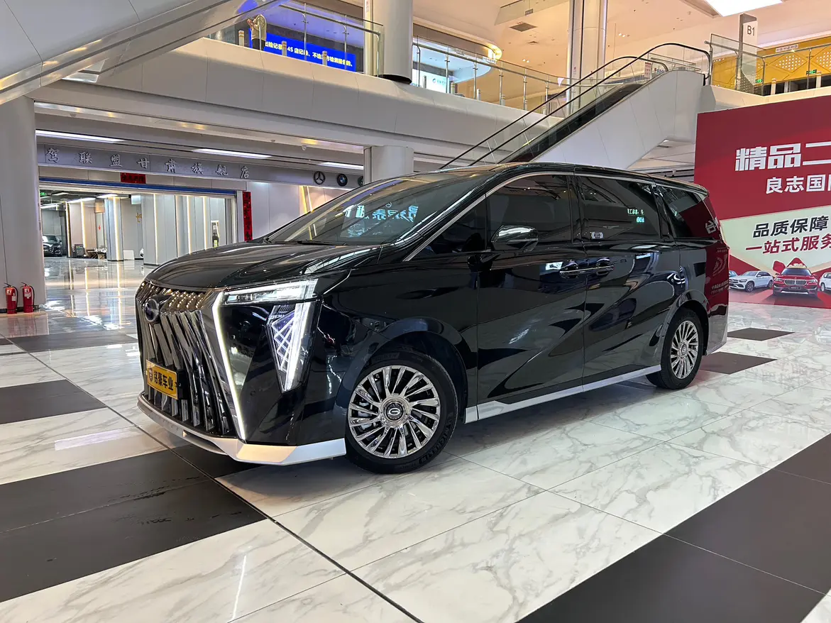 GAC Trumpchi M8