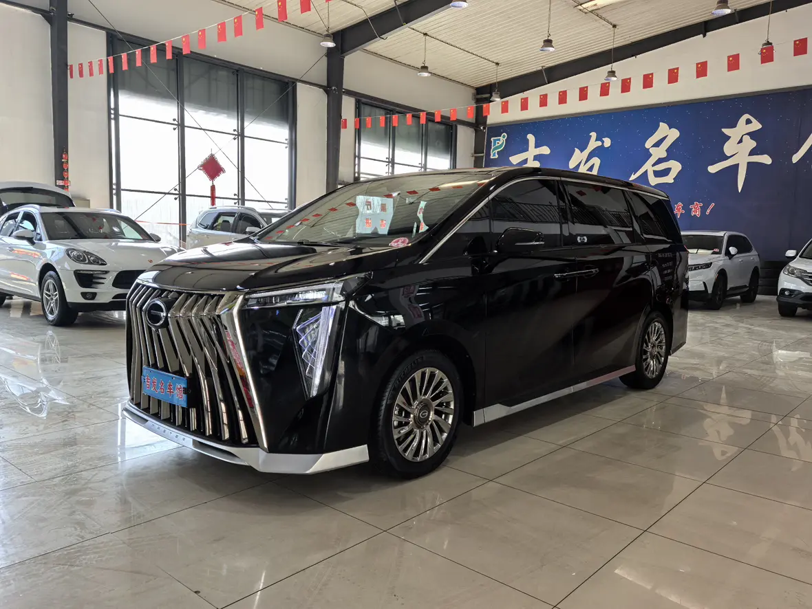 GAC Trumpchi M8