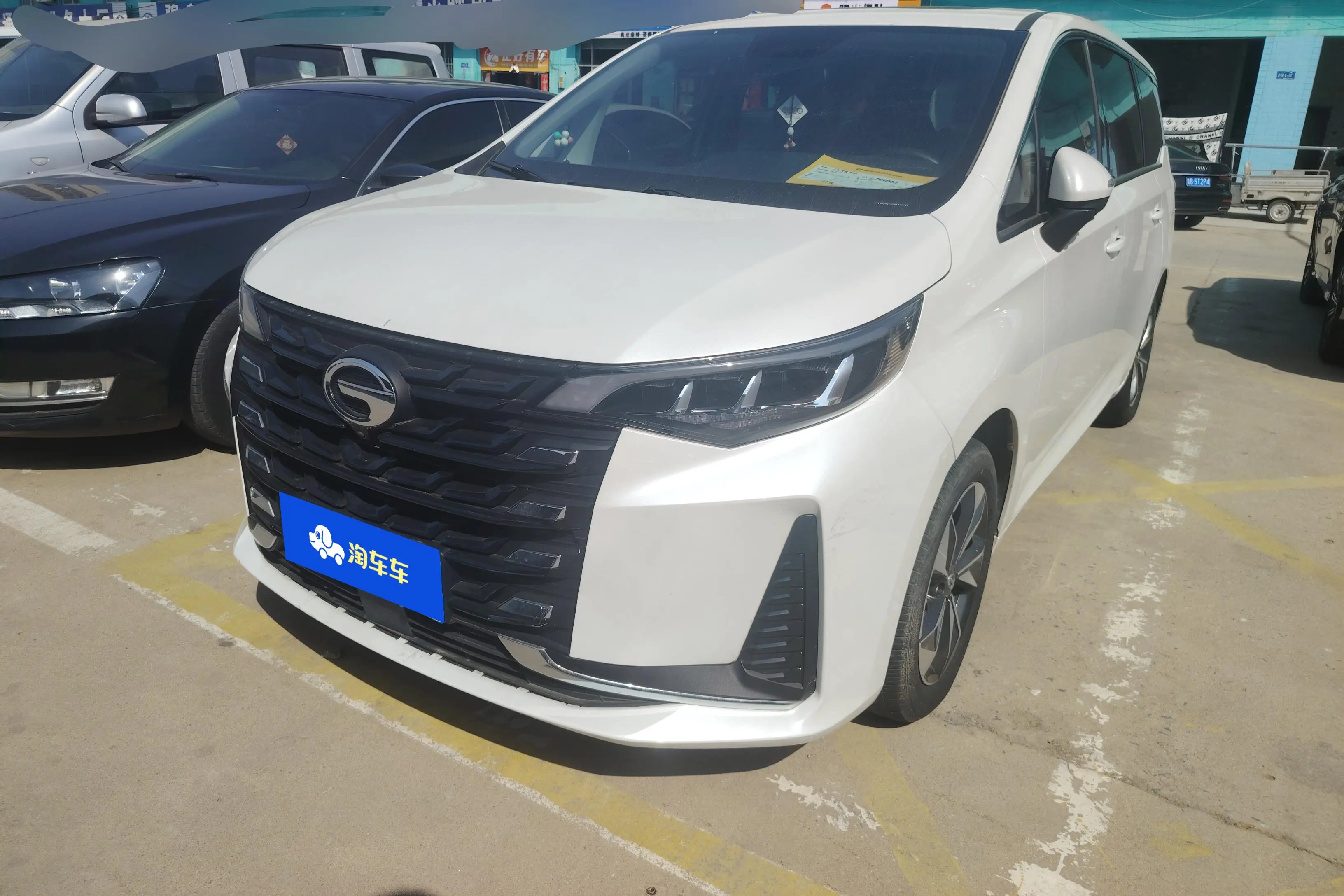 GAC Trumpchi M6