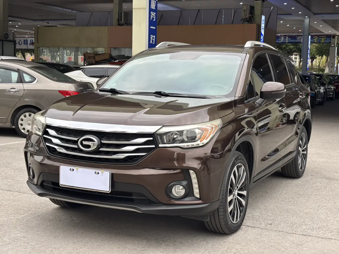 GAC Trumpchi GS4  из Китая