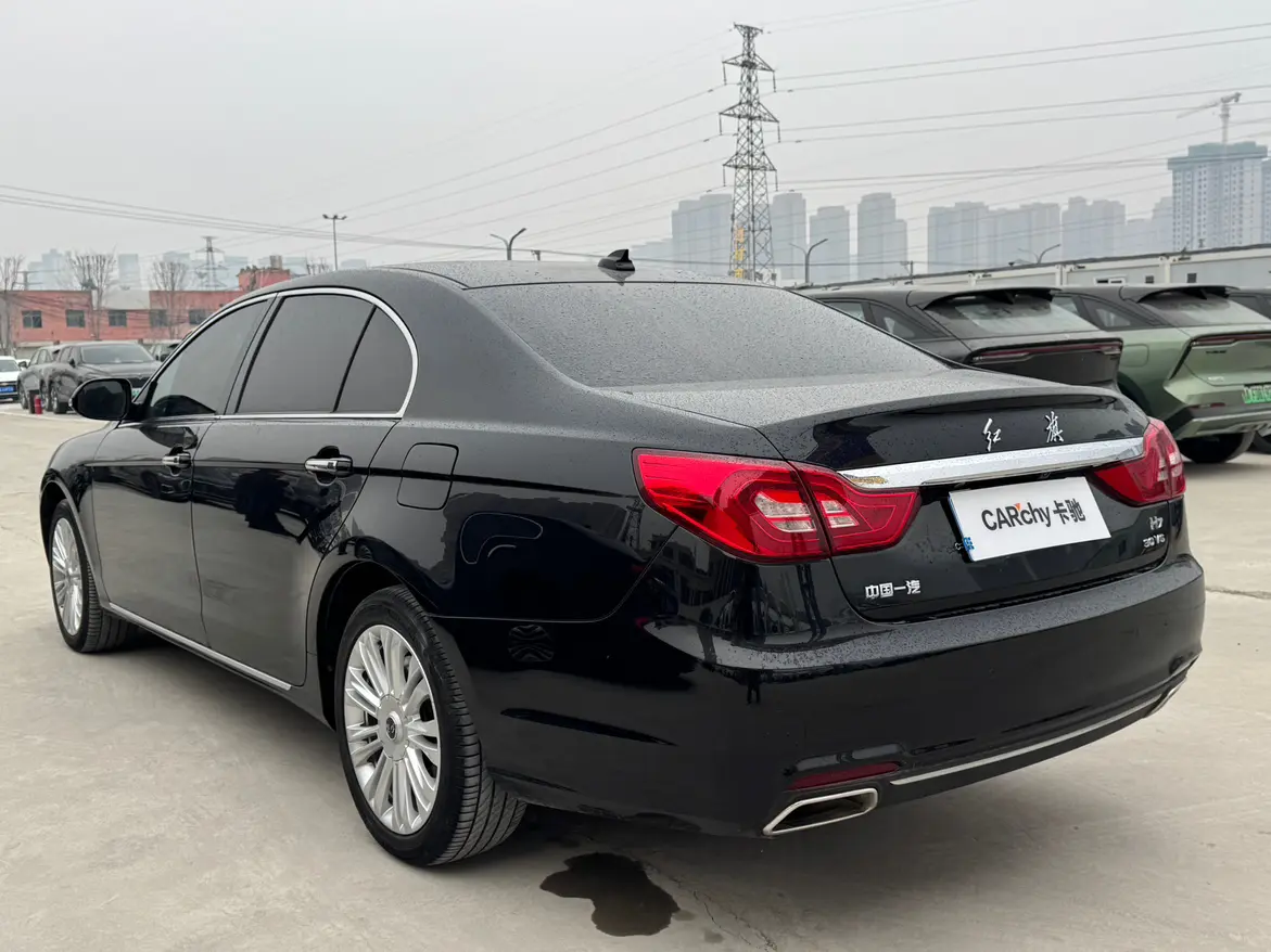 Hongqi H7