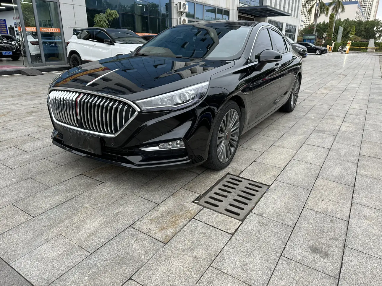 Hongqi H5 classic