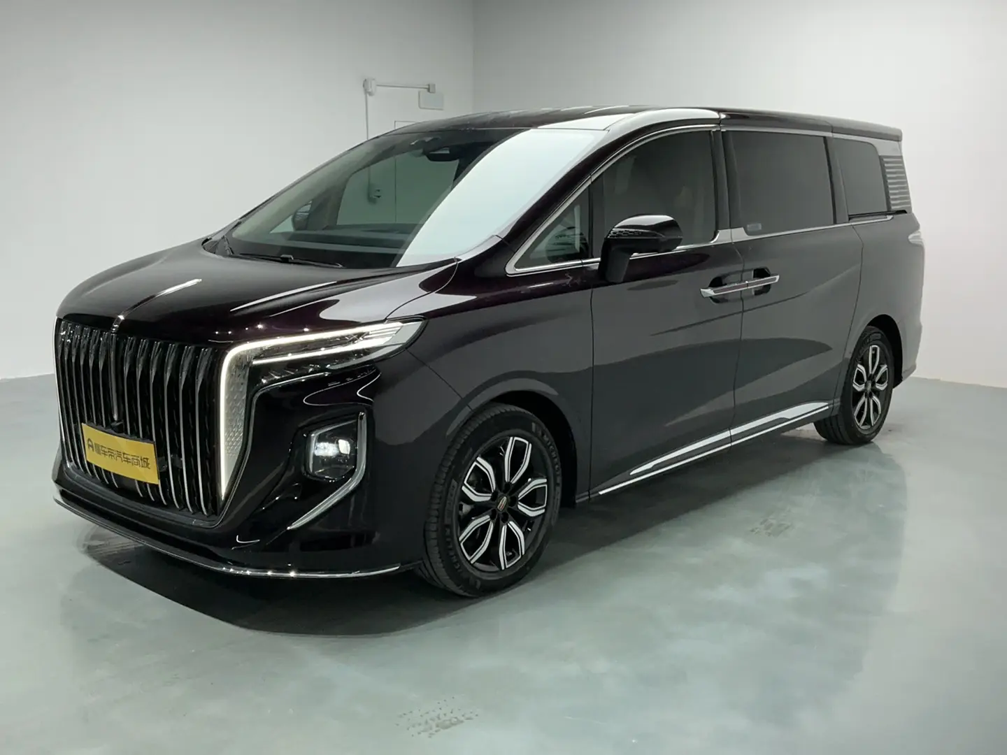 Hongqi HQ9