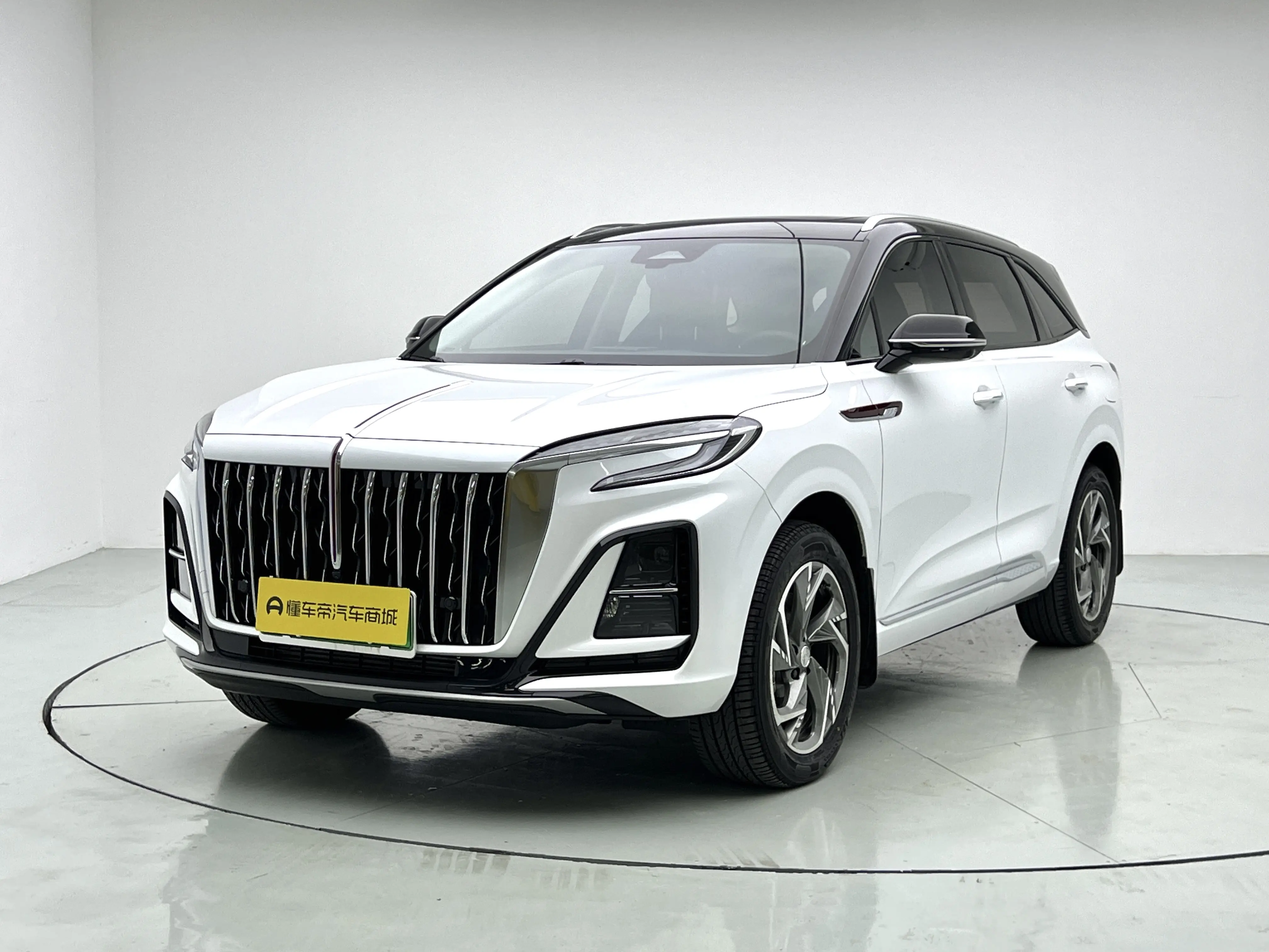 Hongqi HS3 PHEV
