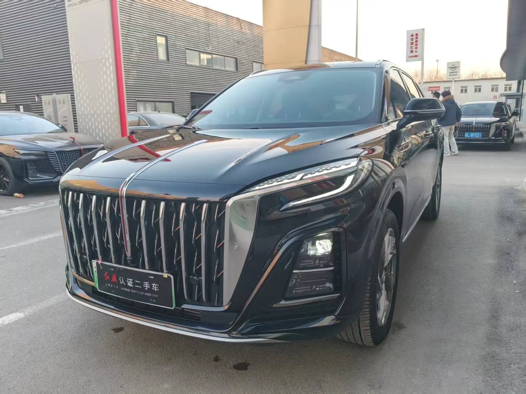 Hongqi HS3 PHEV  из Китая